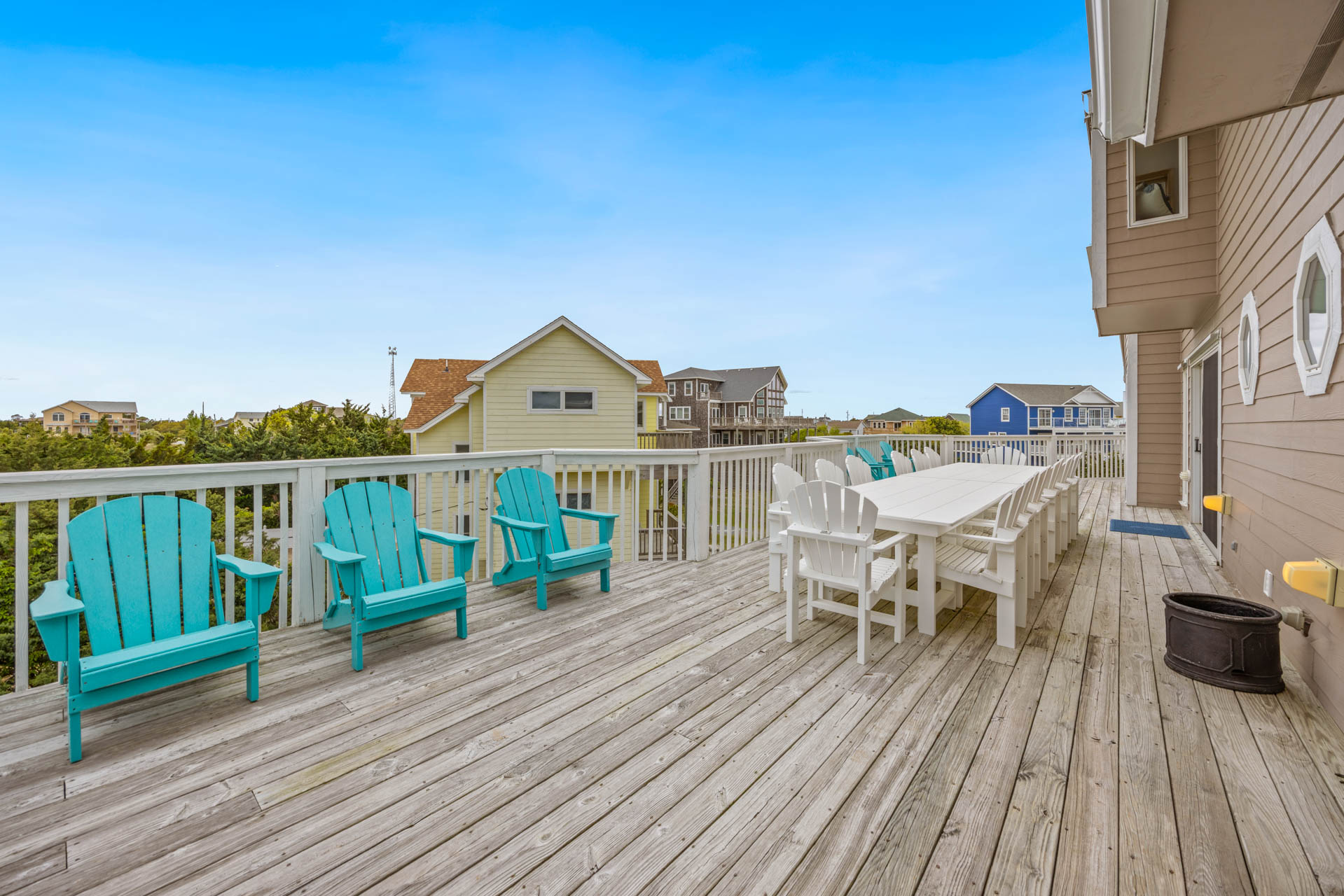 Surf Or Sound Realty 638 The Hatteras House Deck 5