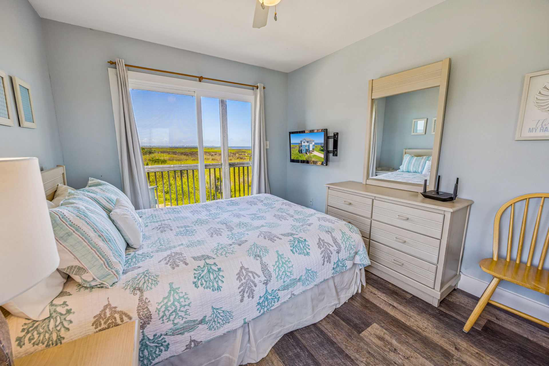 Surf Or Sound Realty 506 Sounds Frisky Bedroom 4 2