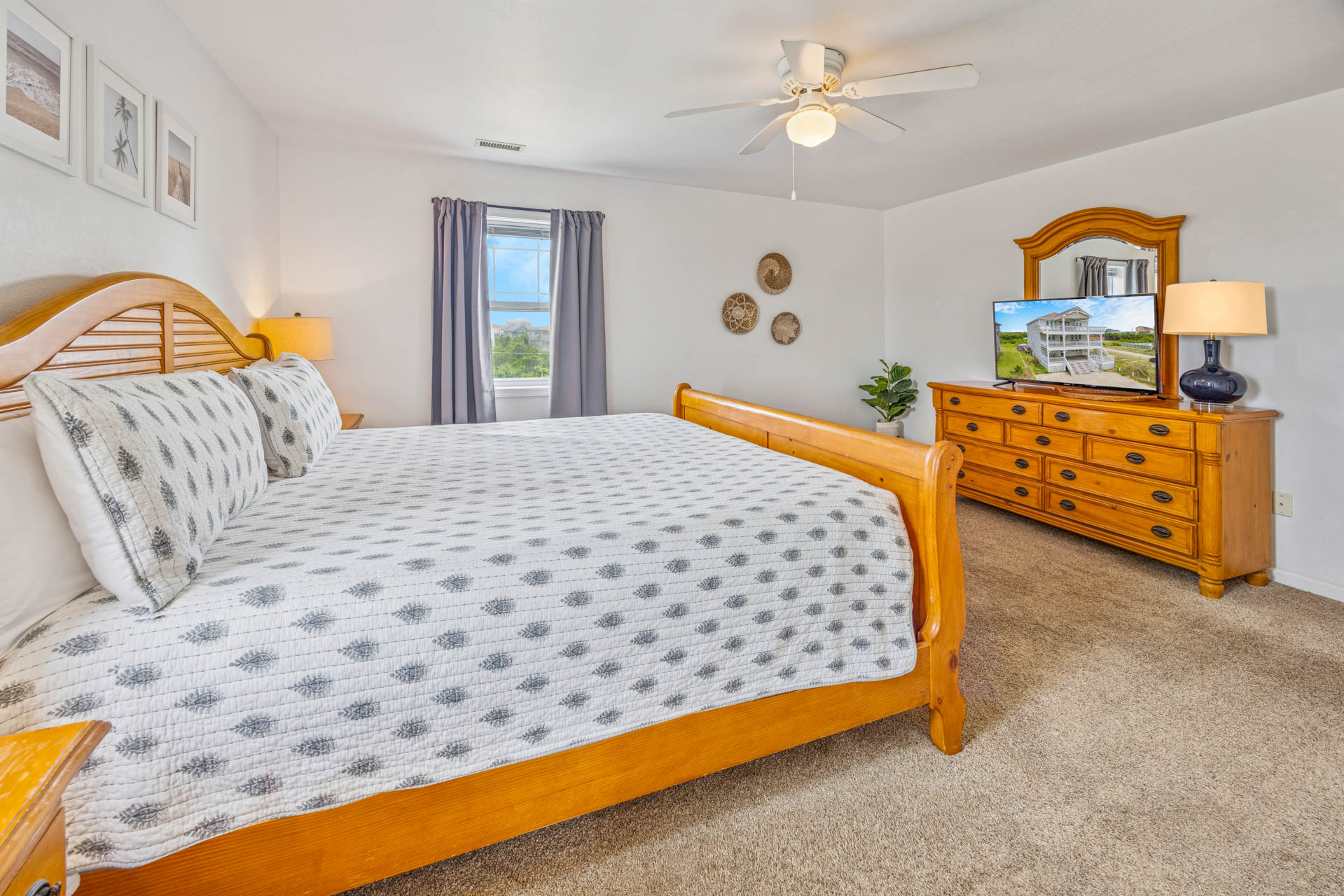 Surf Or Sound Realty 236 Surf Music Bedroom 1 2