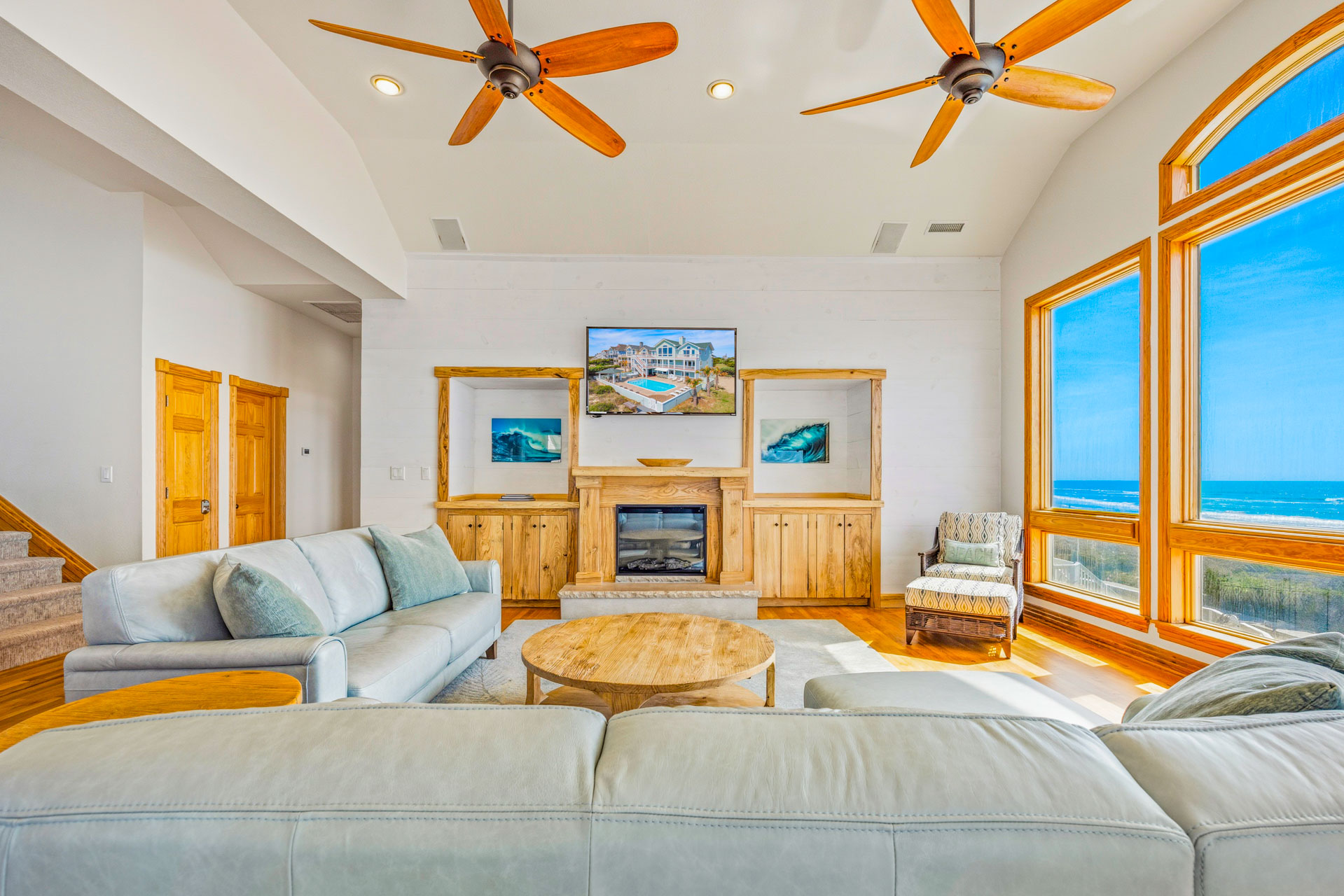 Surf Or Sound Realty 1126 Splash Landing Great Room 5