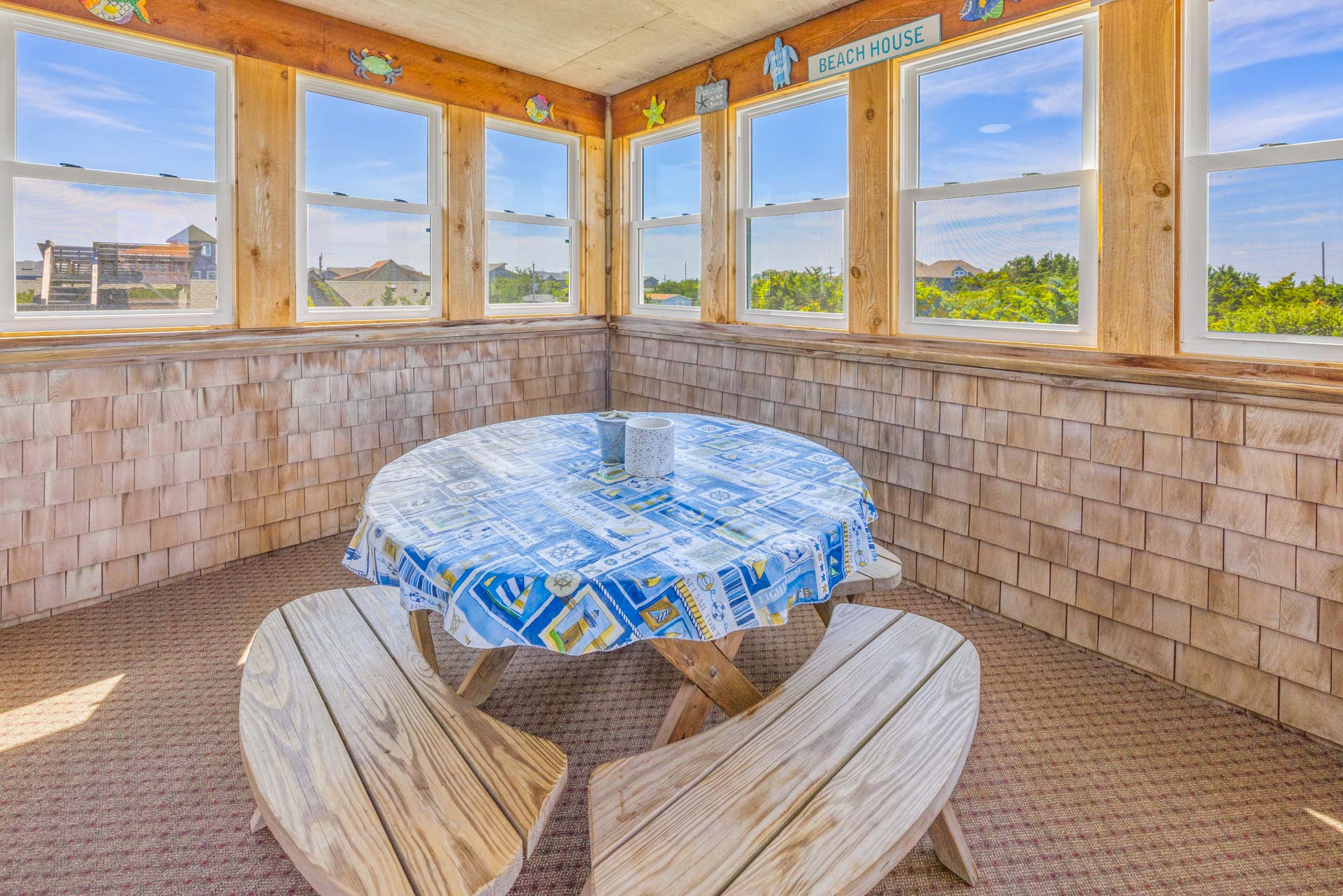 Surf Or Sound Realty 1044 K Seas Legacy Screened Porch 1