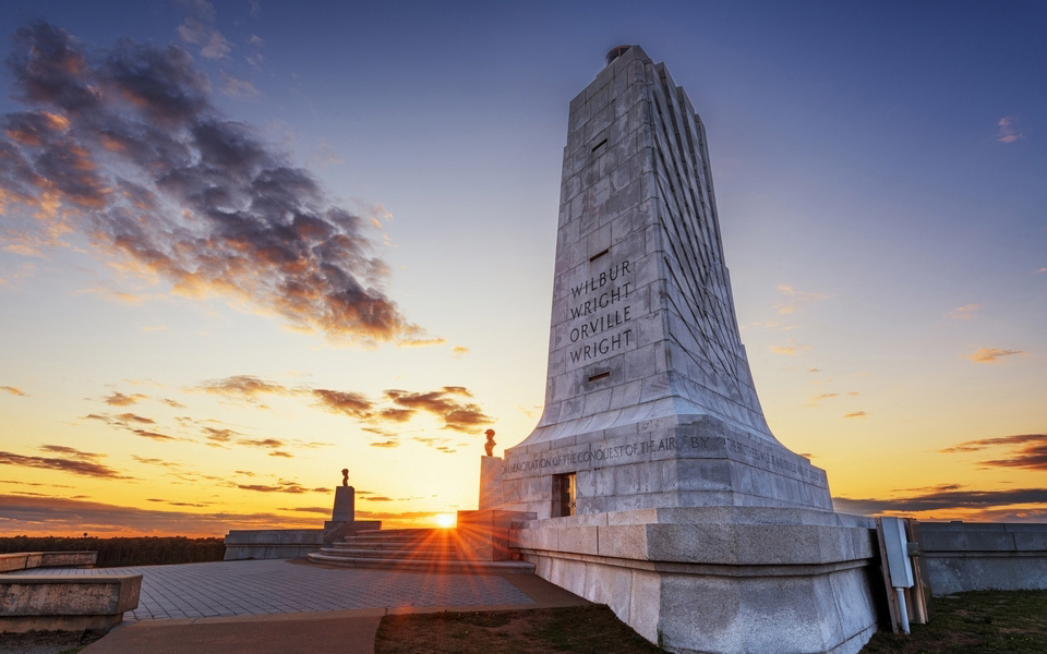 Experiences Attractions Wright Brothers Box1 Monument Close Sunset 960X600 203K