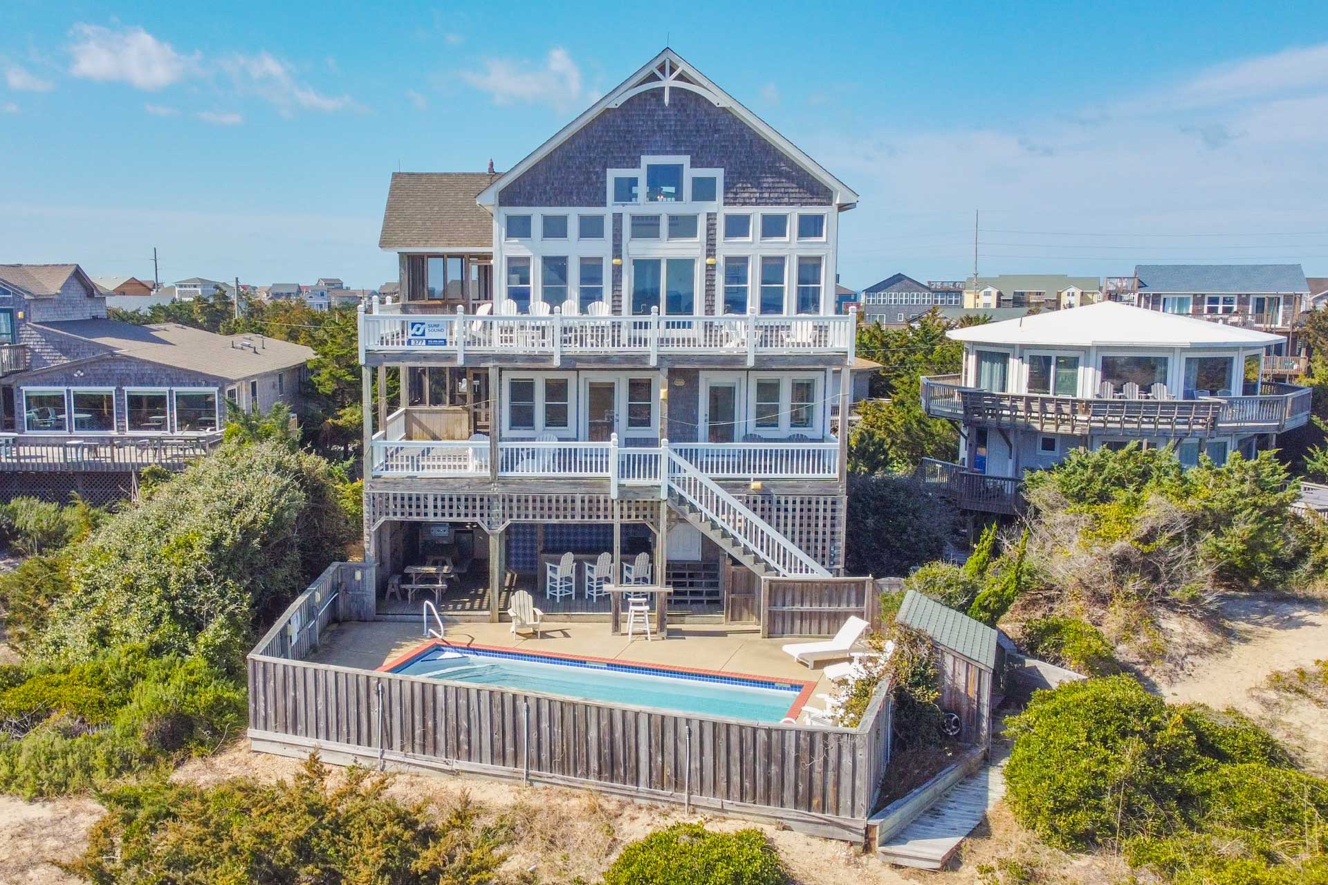 Surf Or Sound Realty 377 Hatteras Moon Exterior 5