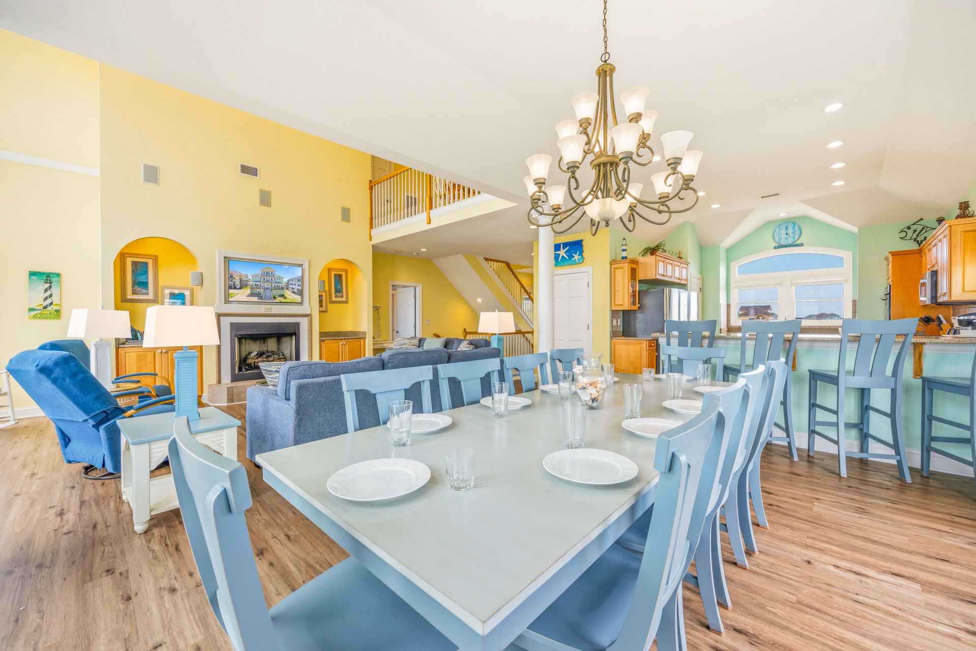Surf Or Sound Realty 1253 Ocean Rush Dining Area 2