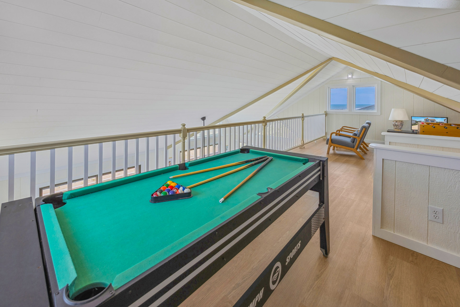 Surf Or Sound Realty 1214 Dream Gables Game Room 3