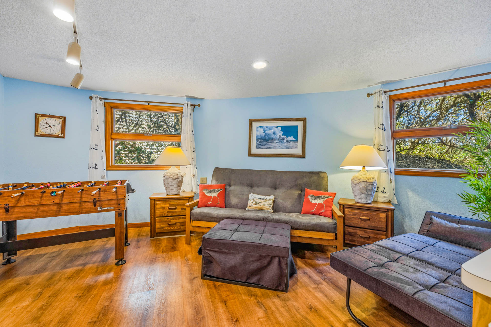 Surf Or Sound Realty 914 Cottage On The Dune Game Room 2