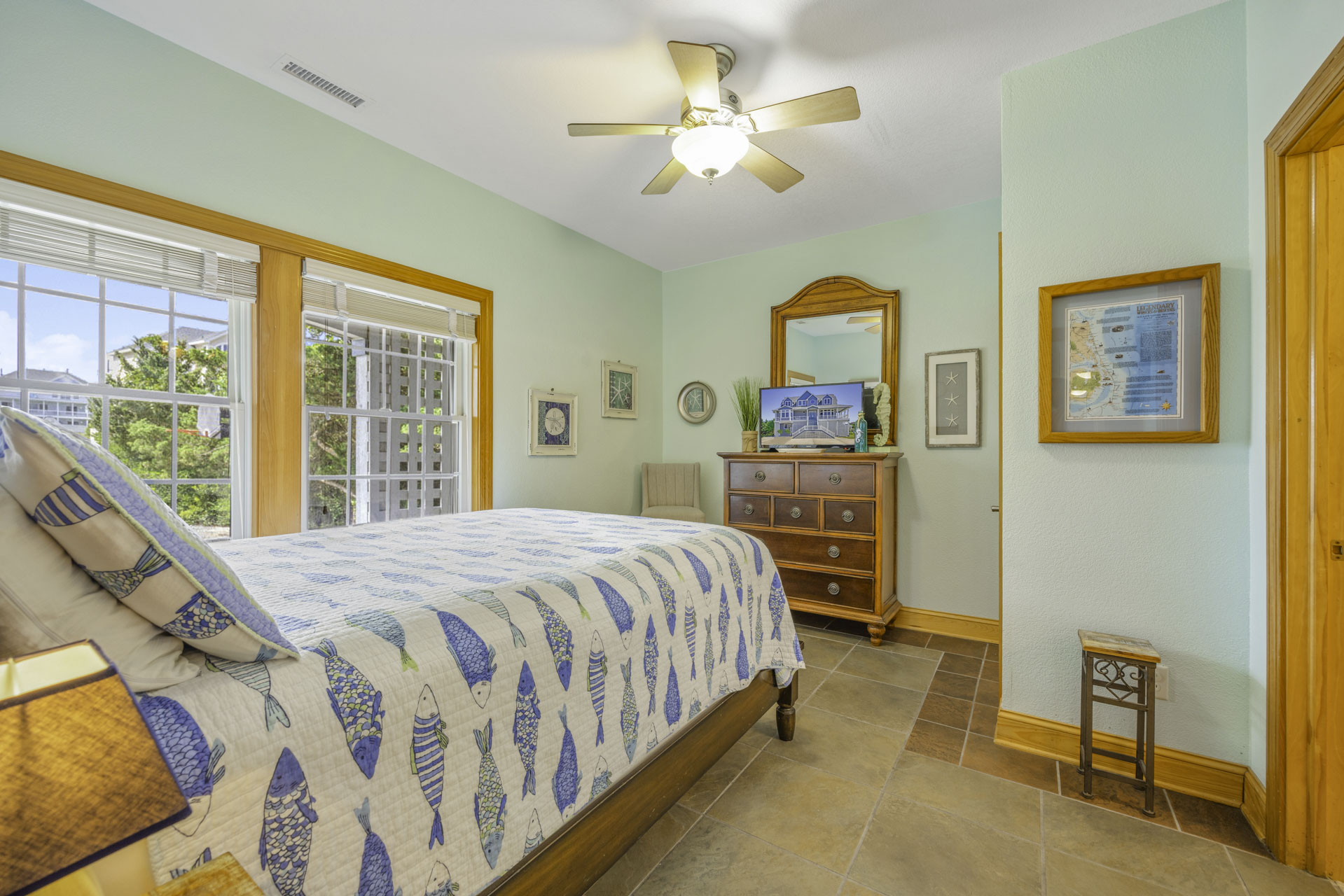 Surf Or Sound Realty 591 Miss Cape May Bedroom 4 1