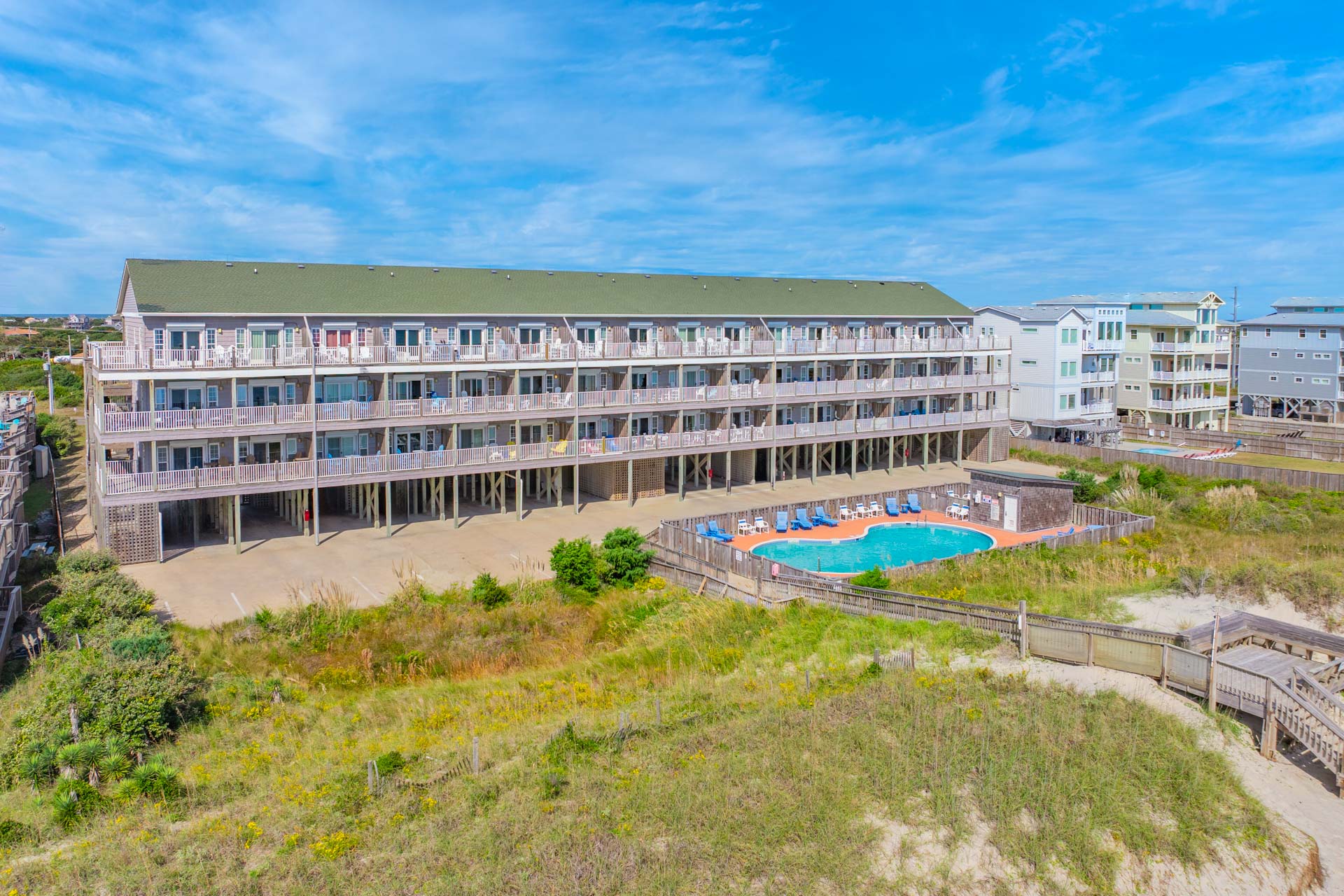 Surf Or Sound Realty 1257 Gnarly Wave Exterior 3