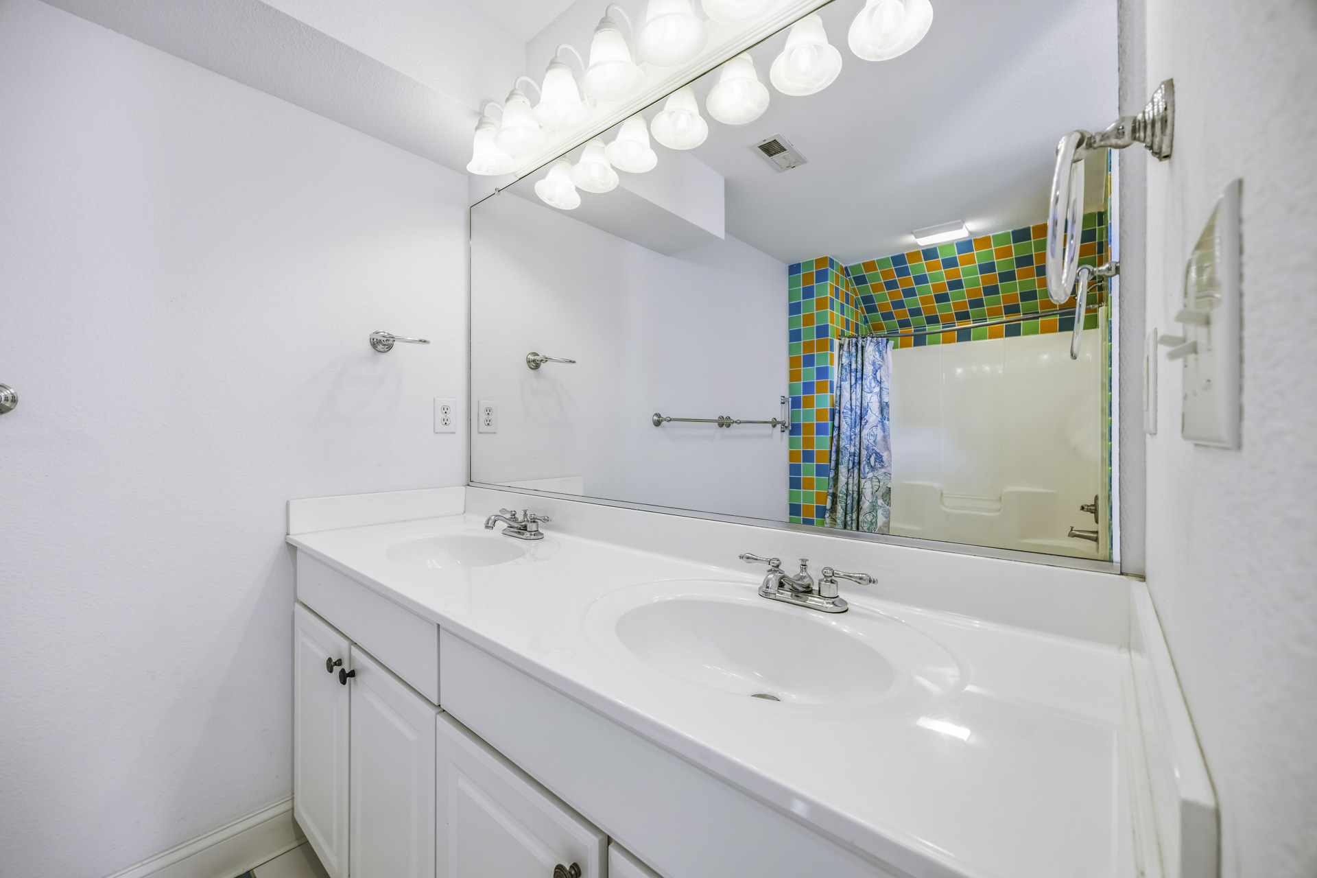 Surf Or Sound Realty 564 High Seas Bedroom 7 3