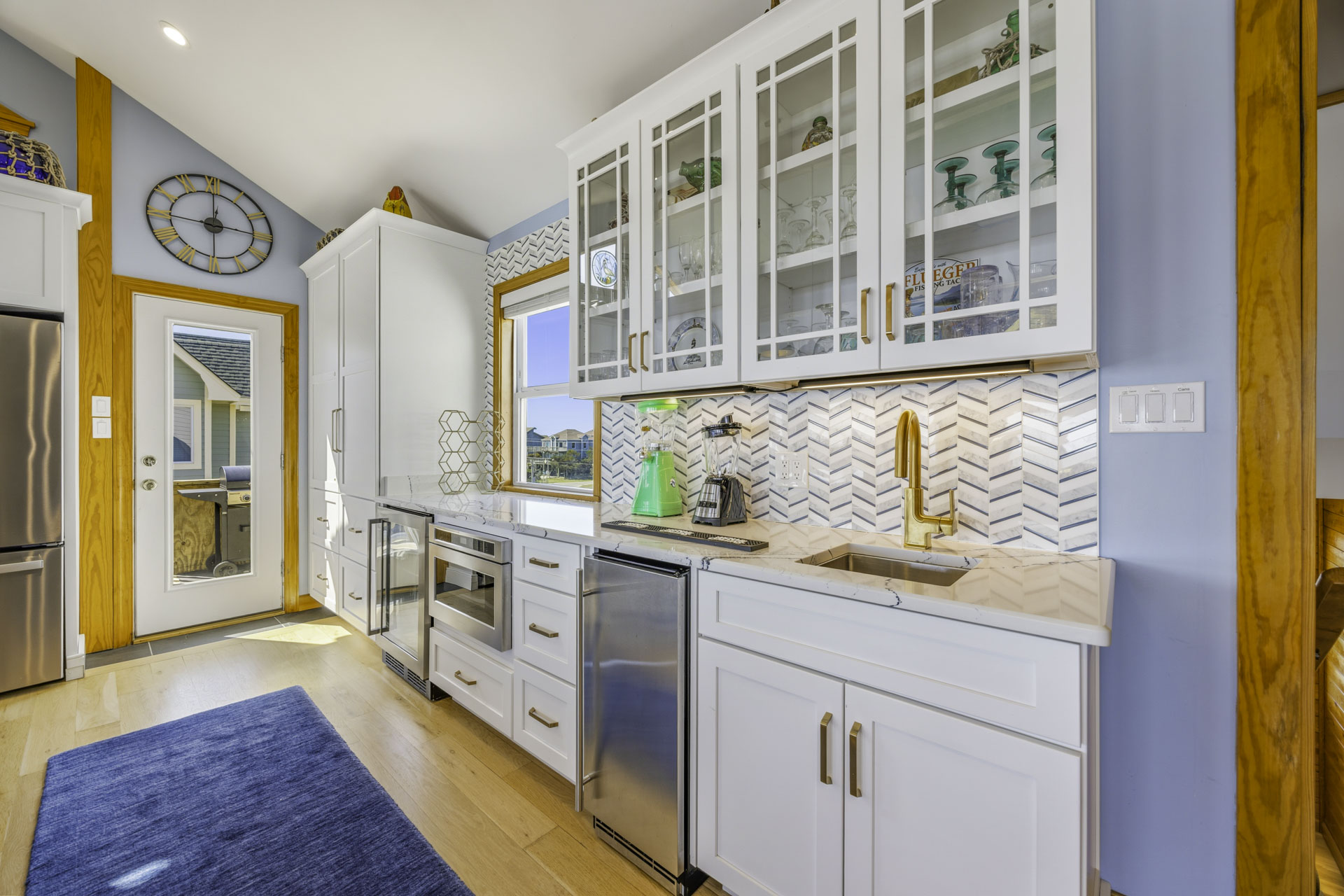 Surf Or Sound Realty 1025 Pflueger's Lure Kitchen 7