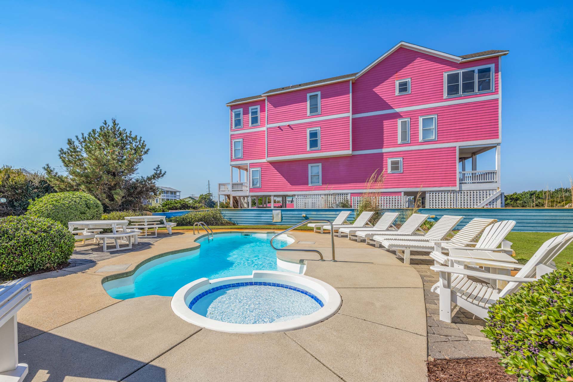 Surf Or Sound Realty 569 Cape Winds Pool Area 1