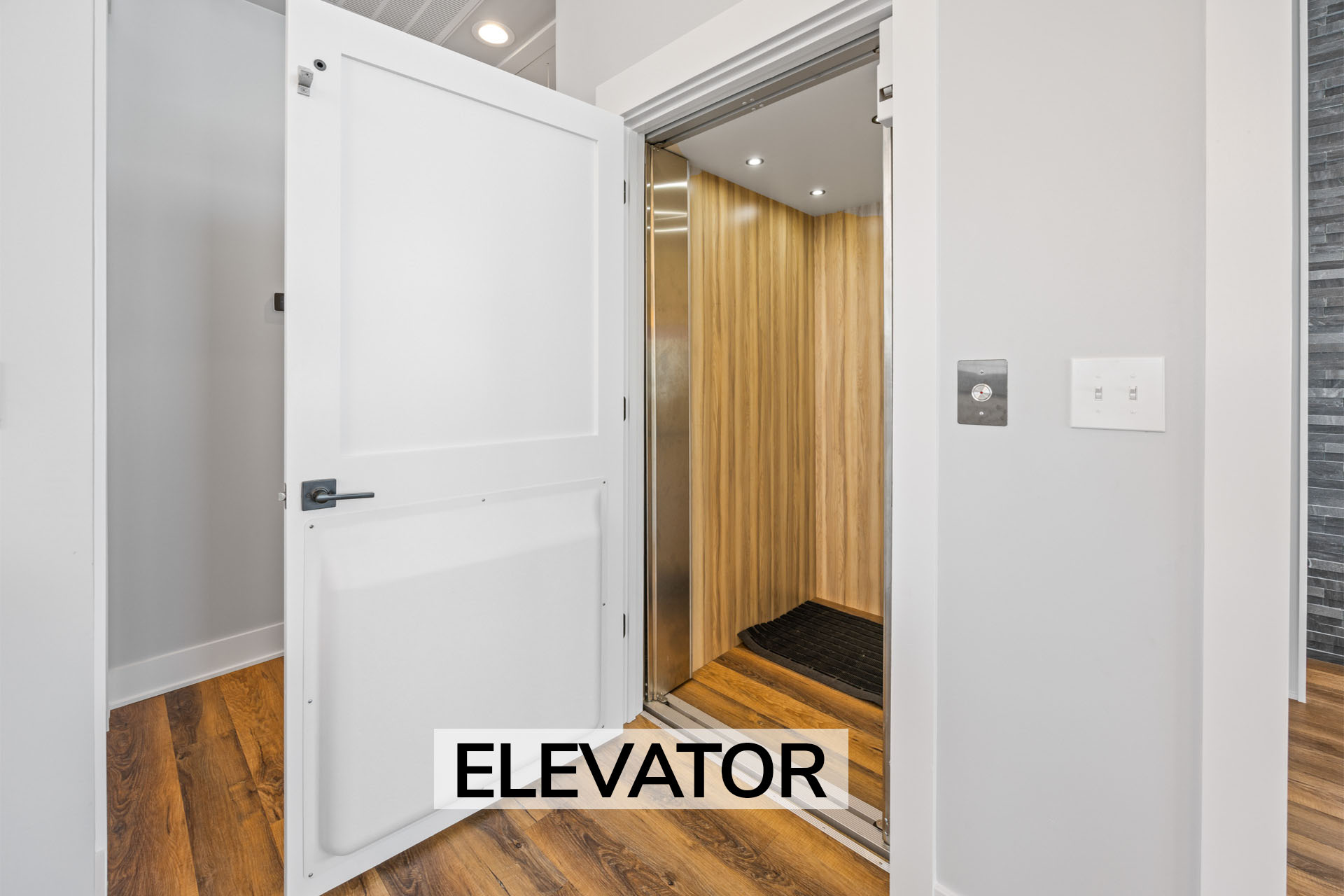Surf Or Sound Realty 1204 Ocean's 12 Elevator Label