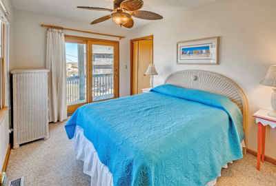 Surf Or Sound Realty 168 Sea N Blue Bedroom 1 3354864