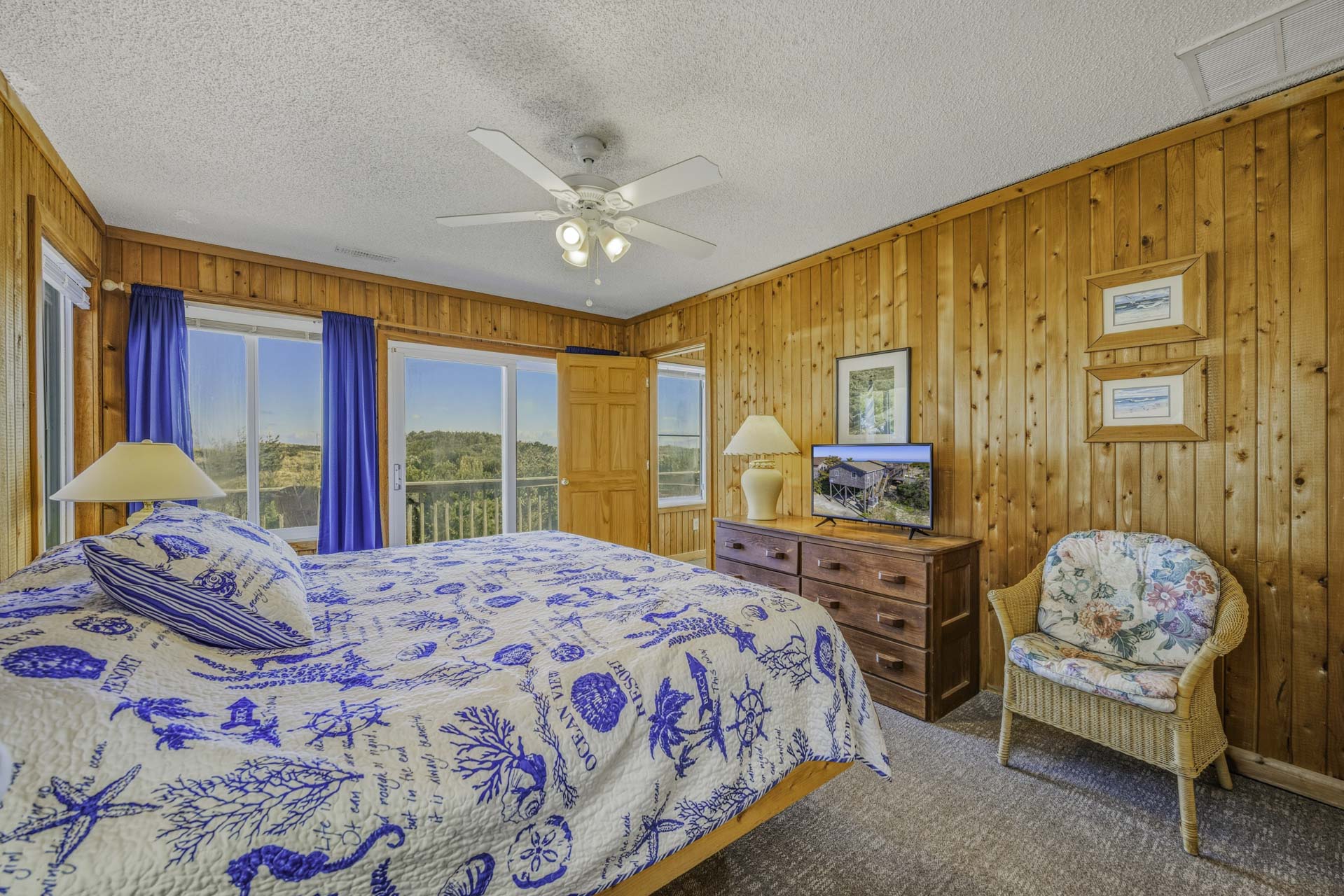 Surf Or Sound Realty 15 Driftwood Bedroom 1 2