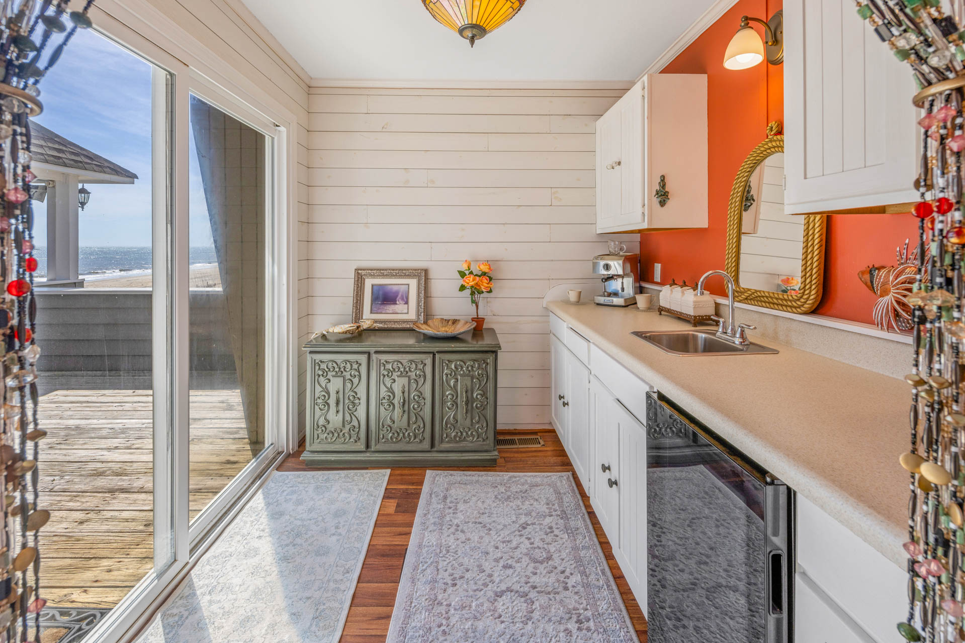 Surf Or Sound Realty 1045 Inn At Rodanthe Wet Bar