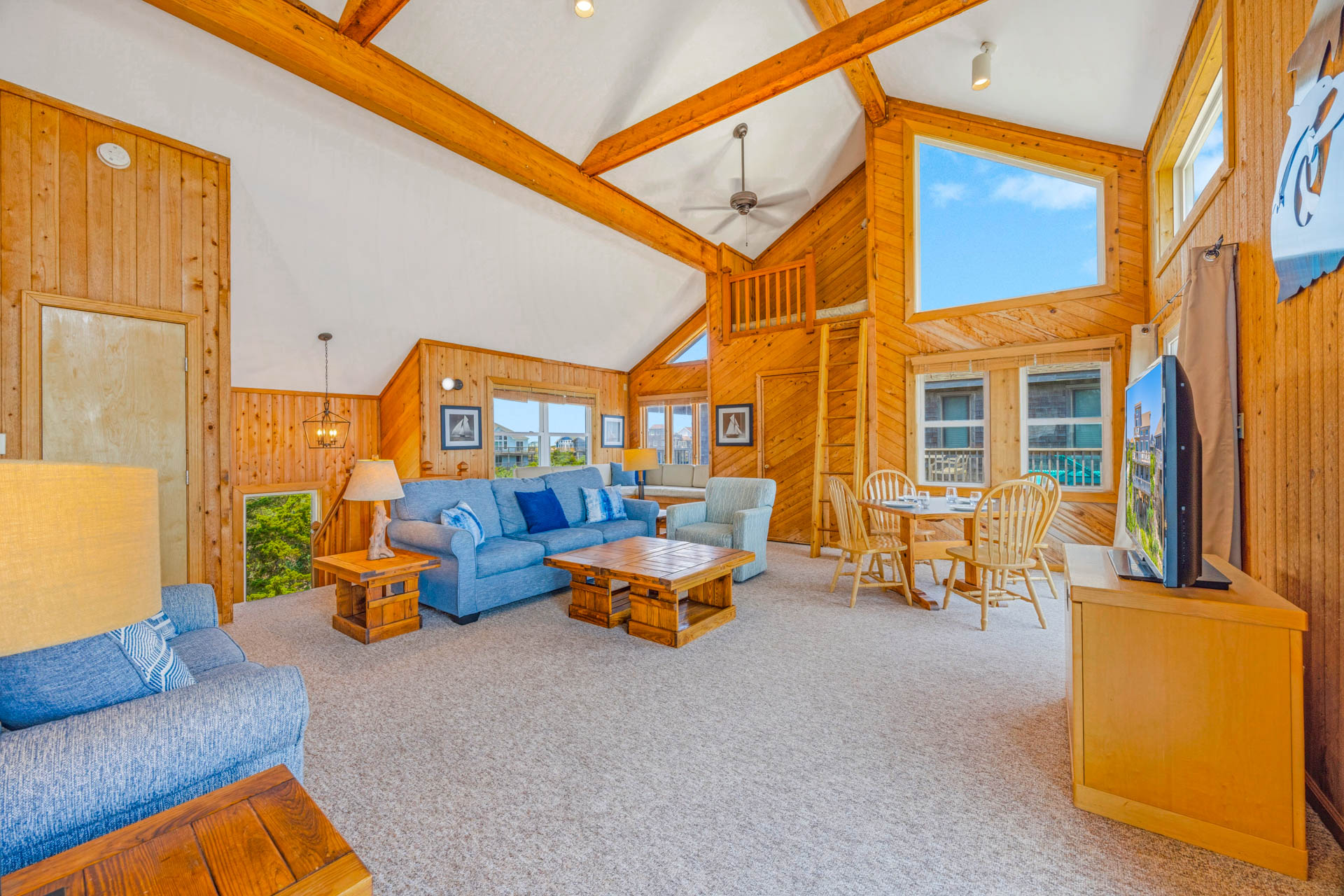 Surf Or Sound Realty 1254 Three Sheets To The Wind Great Room 6