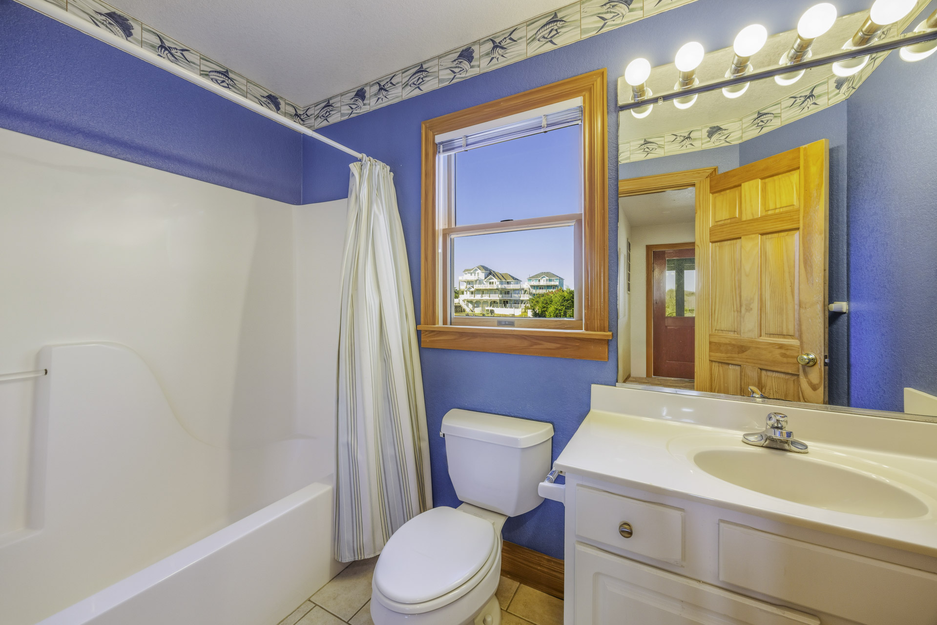 Surf Or Sound Realty 812 Lucille's Board Shack Bedroom 5 2