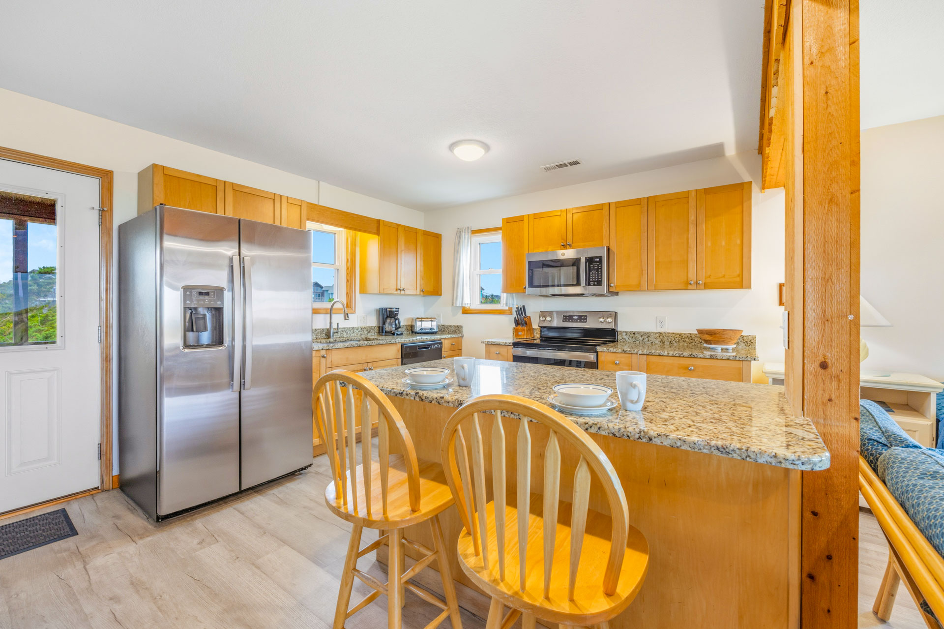 Surf Or Sound Realty 436 Ocean Lady Kitchen 3