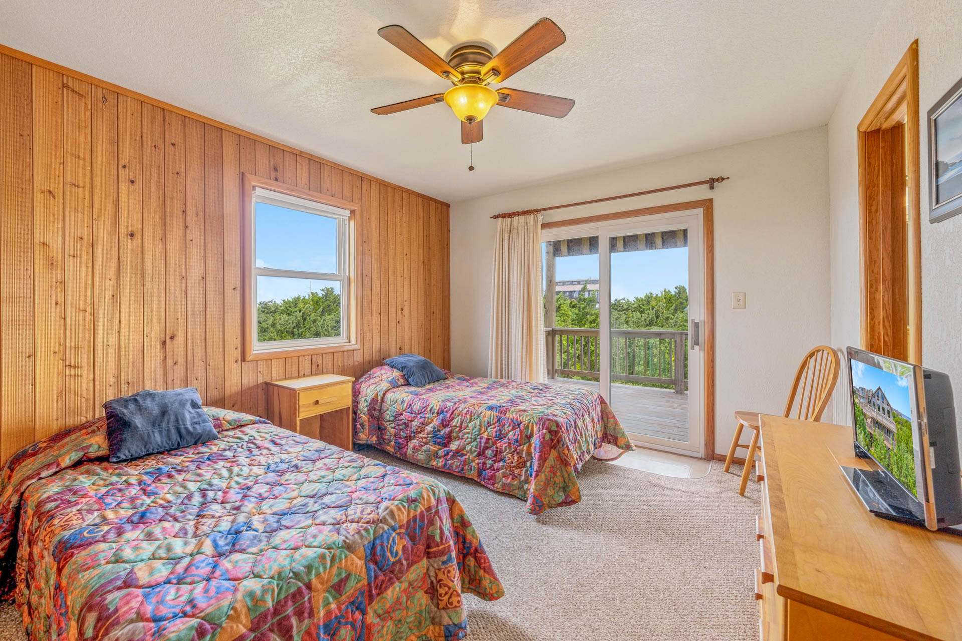 Surf Or Sound Realty 33 Sand Flea Bedroom 3 1