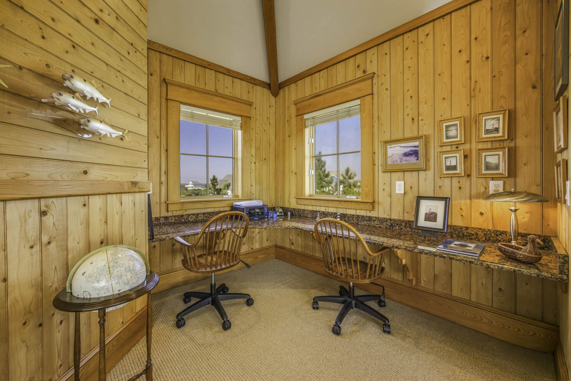 Surf Or Sound Realty 603 Seven Cousins Cottage Workstation