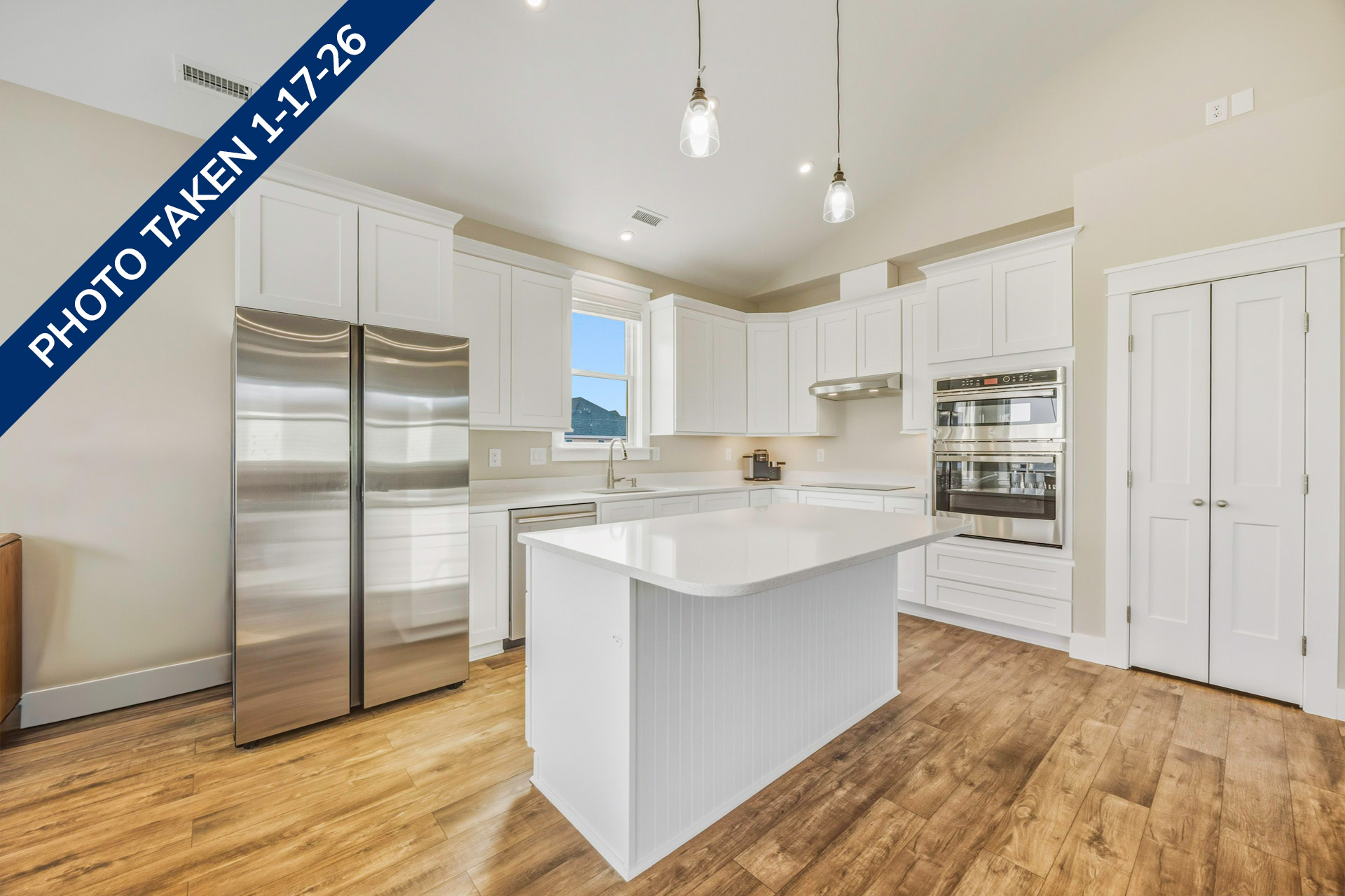 Surf Or Sound Realty 1240 Coastal Breeze Kitchen 2 Date