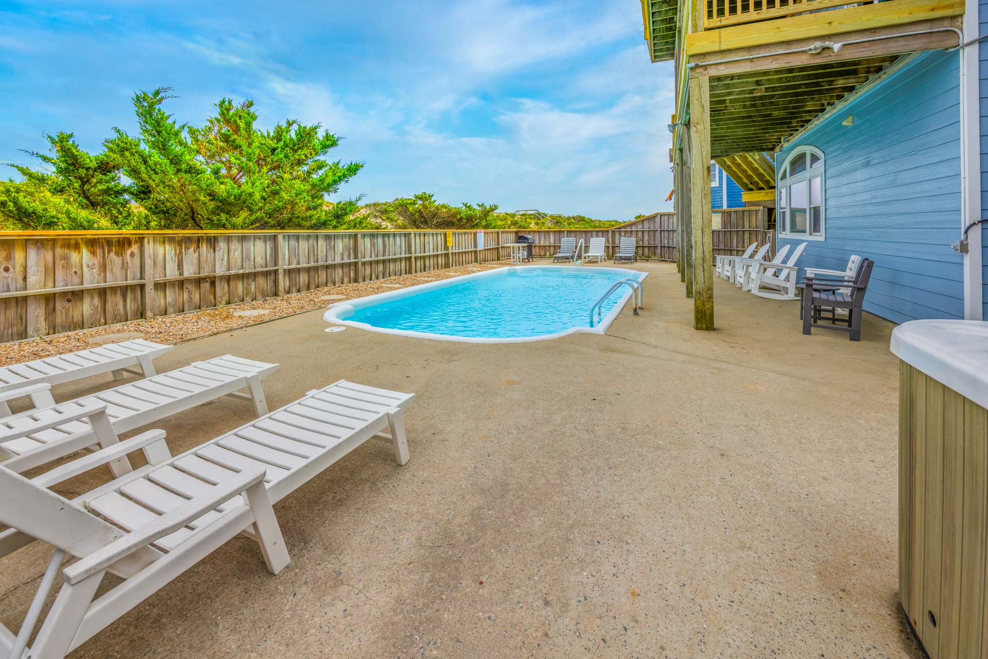 Surf Or Sound Realty 1028 Southern Exposure Pool Area 4