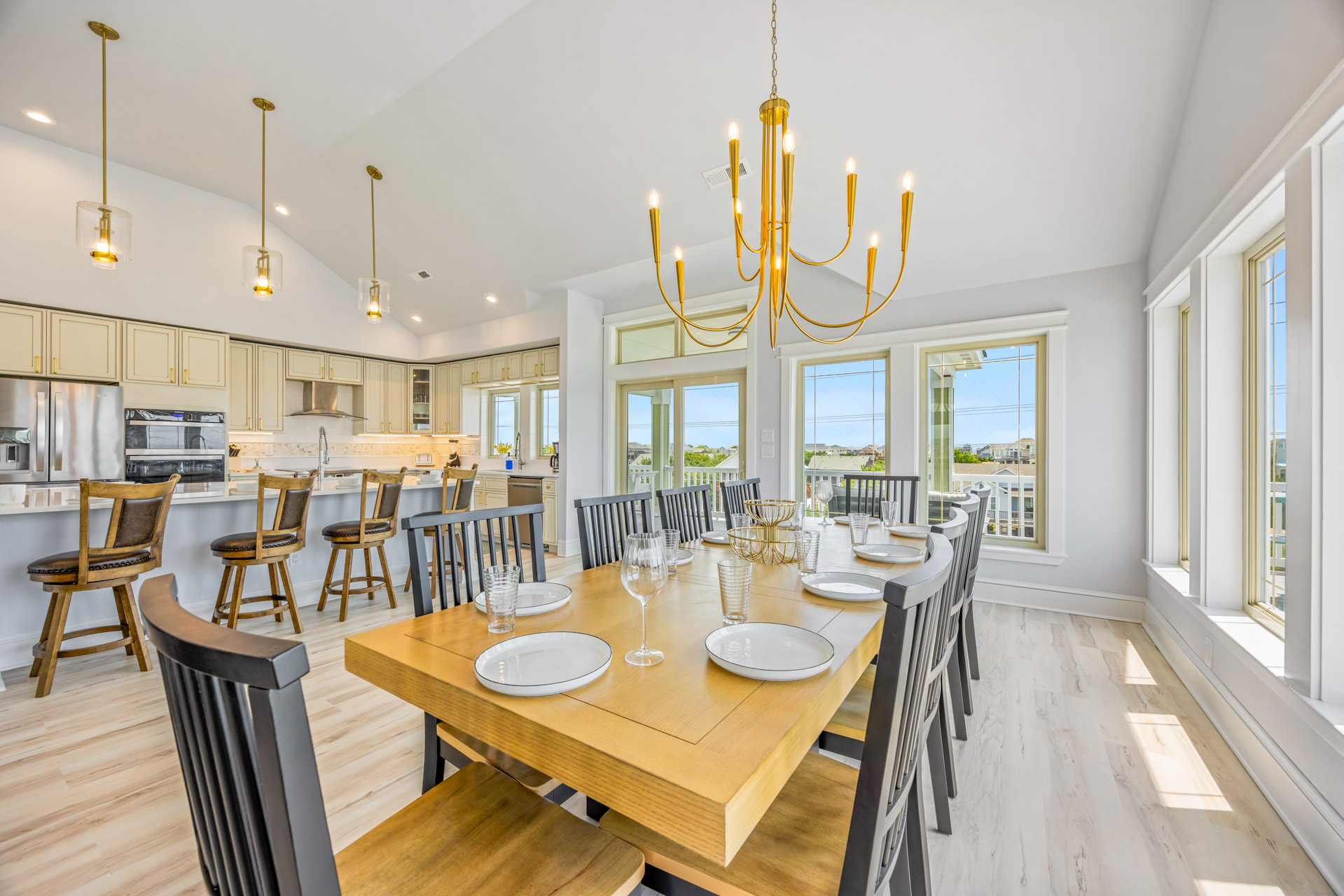Surf Or Sound Realty 1238 Costa Del Mar Dining Area 3