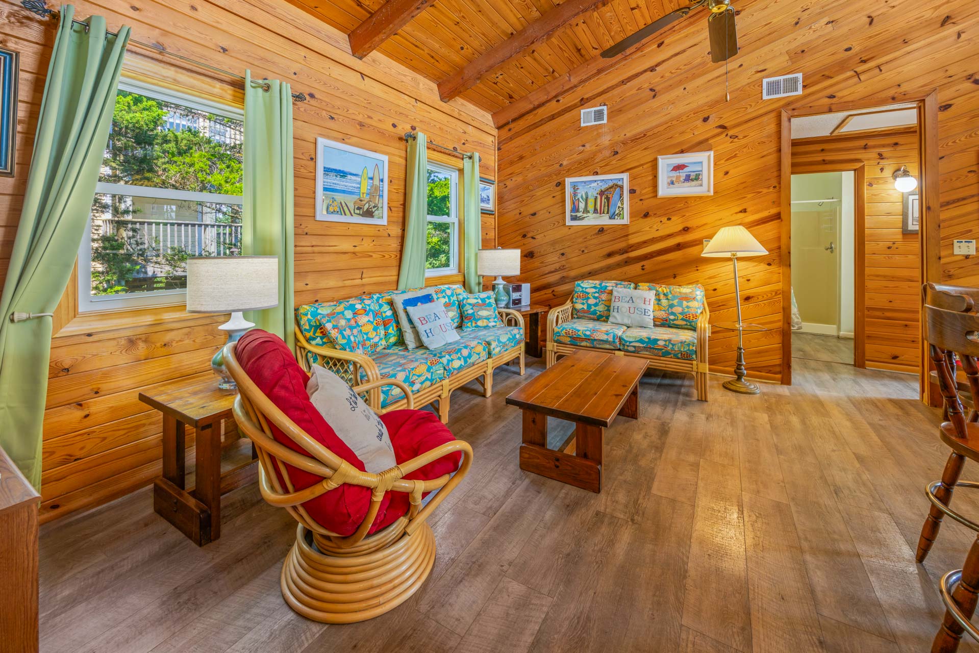 Surf Or Sound Realty 955 Sealoft Great Room 1