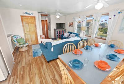 Surf Or Sound Realty 291 Surfin Sadies Kitchen And Living View 3360258