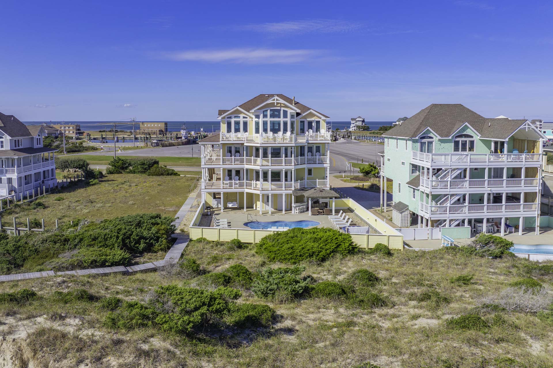 Surf Or Sound Realty 803 Chicken By The Sea Exterior 11