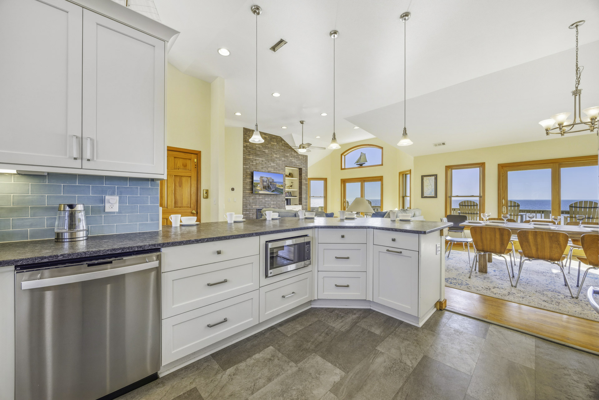 Surf Or Sound Realty 481 Sweet Tranquility Kitchen 3