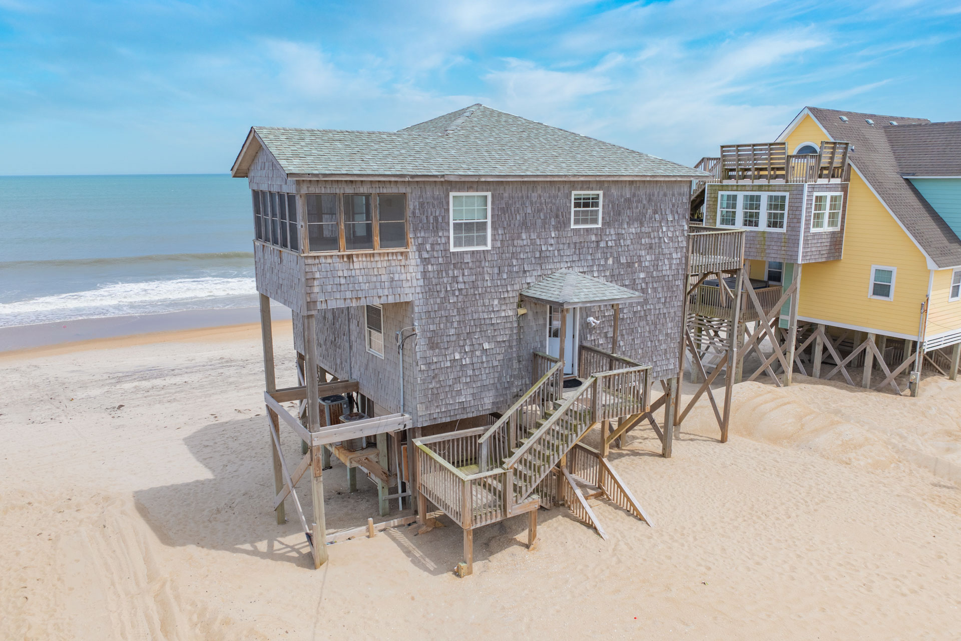Surf Or Sound Realty 136 The Islander Exterior 6