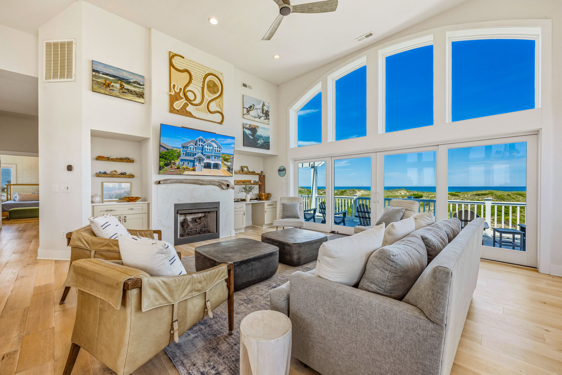 Surf Or Sound Realty 652 Castlemere Great Room 7