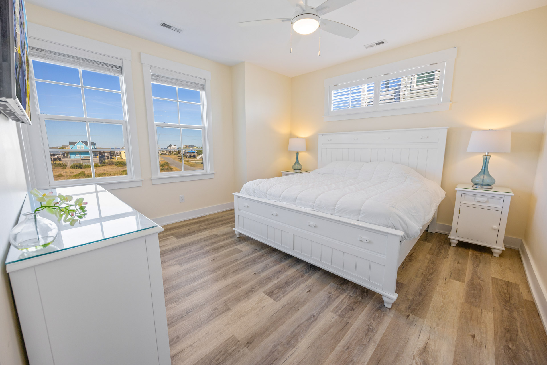 Surf Or Sound Realty 1217 Aqua Sol Bedroom 5 1
