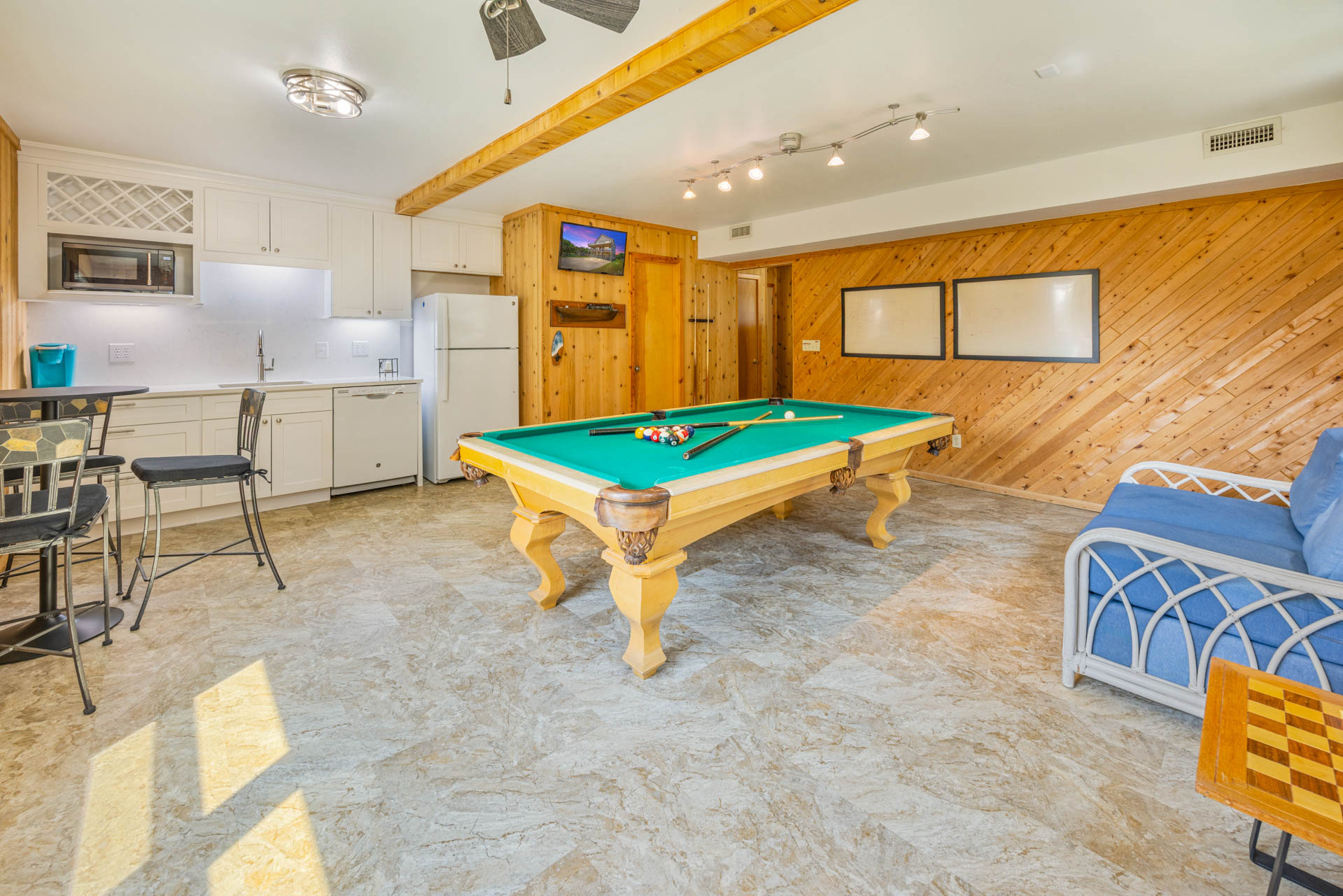 Surf Or Sound Realty 1144 The Sandy House Game Room 3