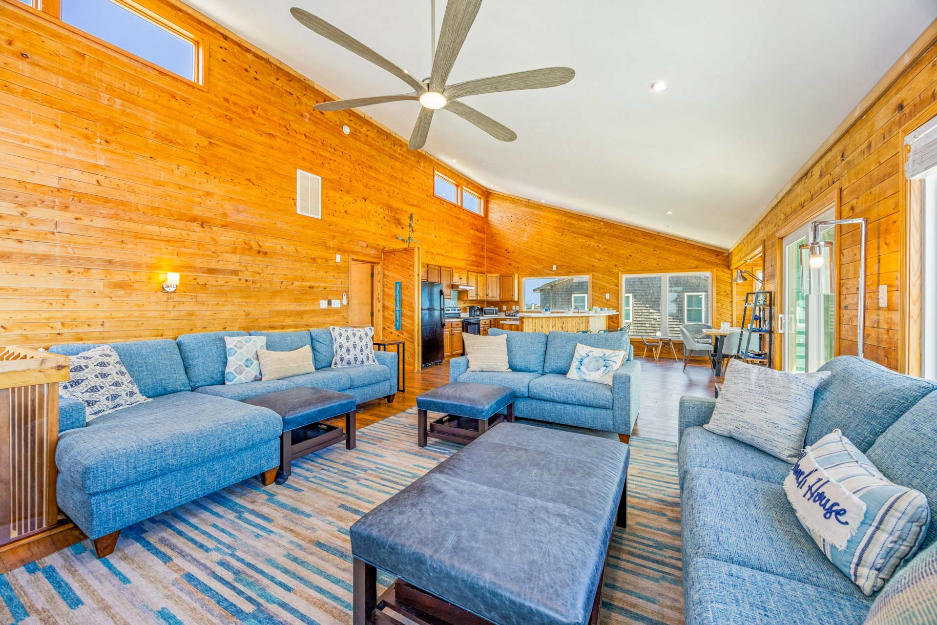 Surf Or Sound Realty 964 Seas The Day Great Room 3