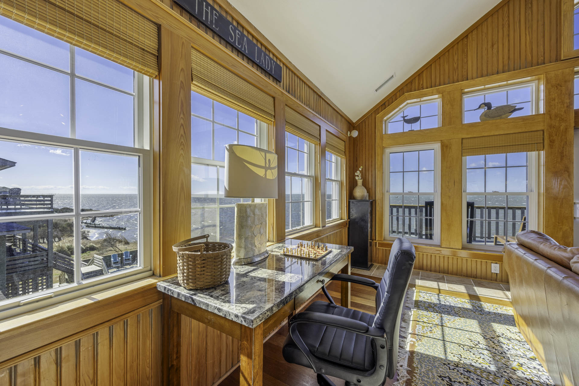 Surf Or Sound Realty 622 Sea Lady II Great Room 6