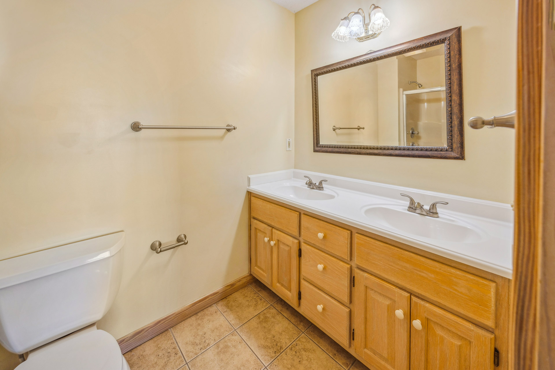 Surf Or Sound Realty 1028 Southern Exposure Bedroom 5 3