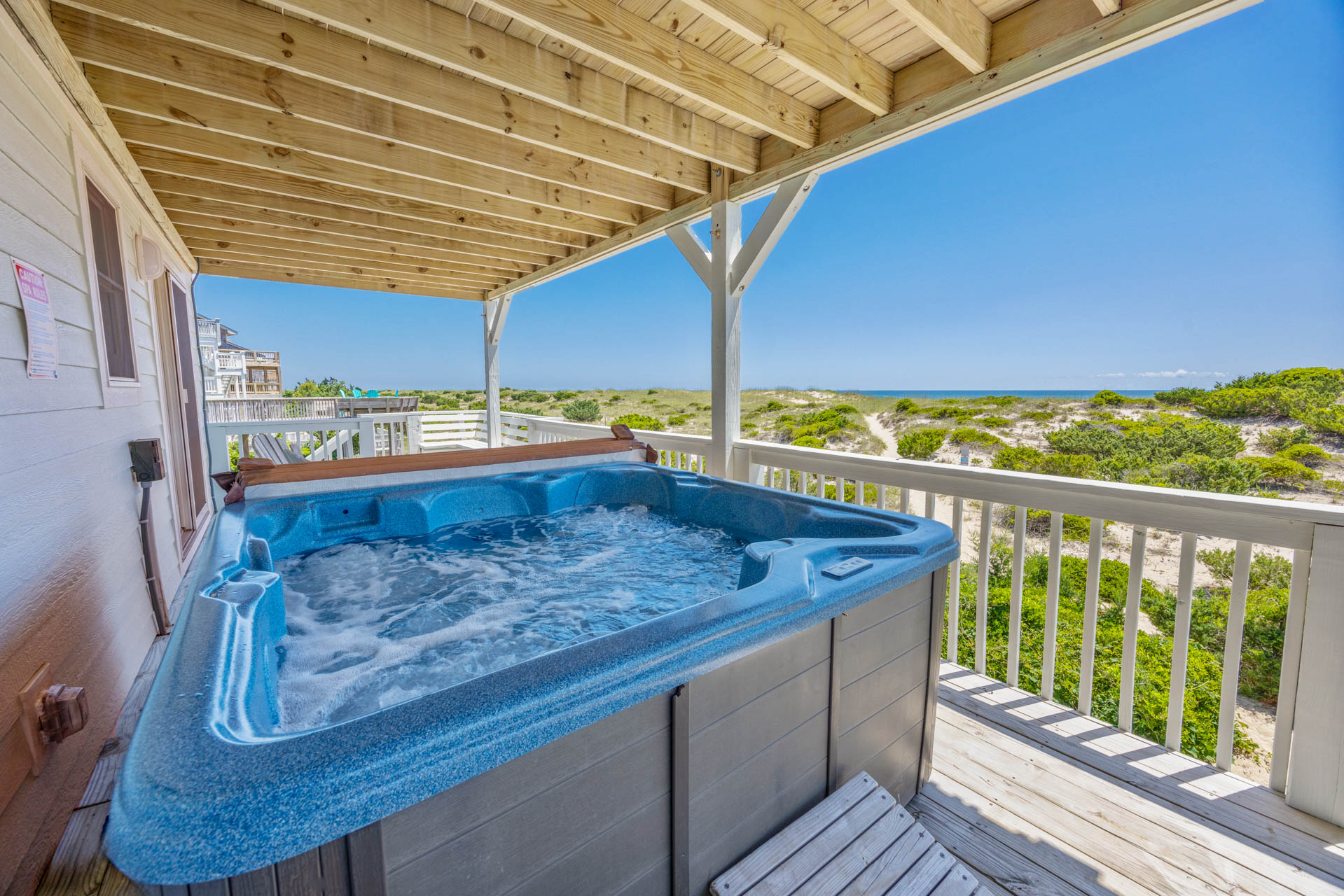 Surf Or Sound Realty 137 The Krusty Krab Hot Tub 2