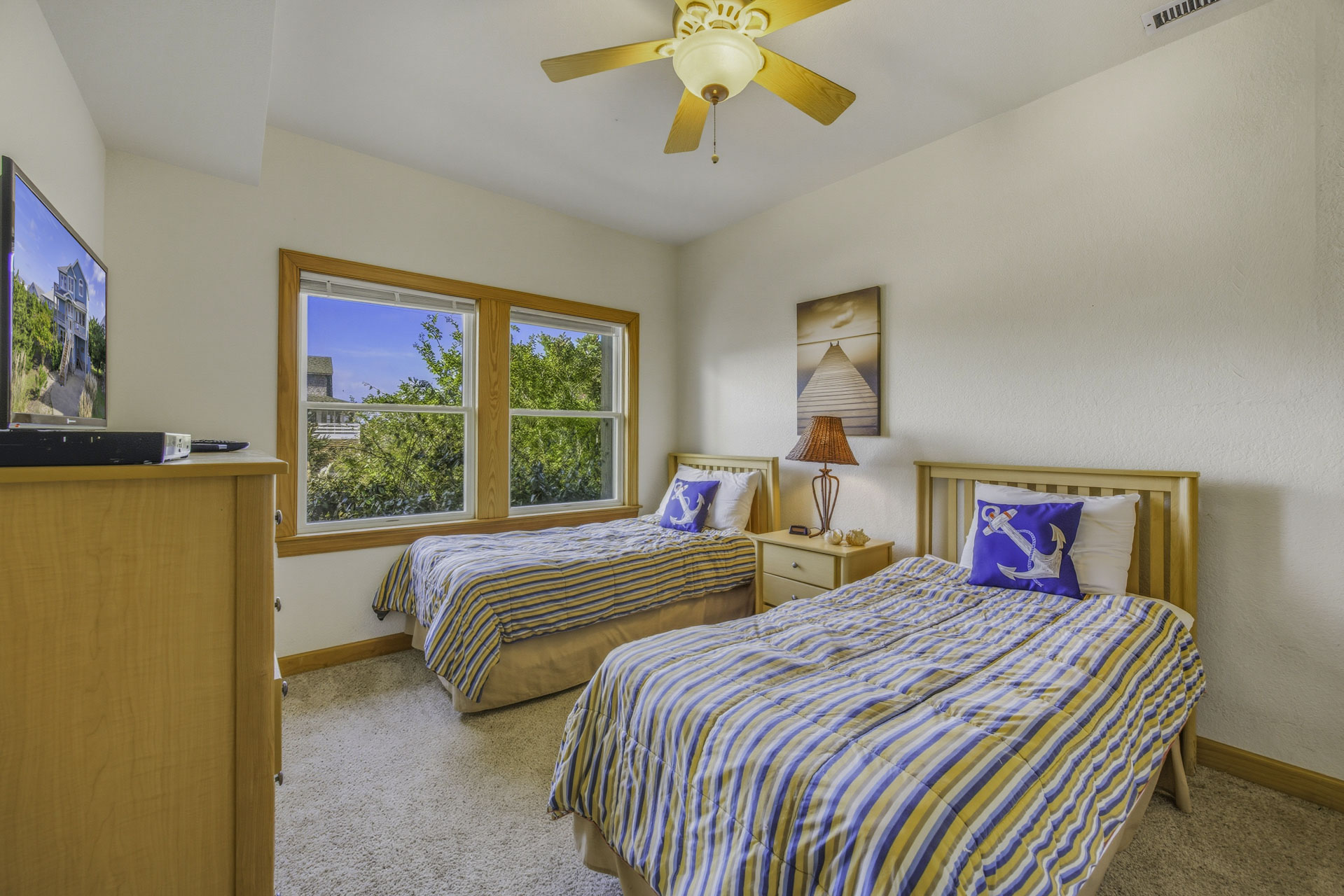 Surf Or Sound Realty 451 Five Fathoms Bedroom 5