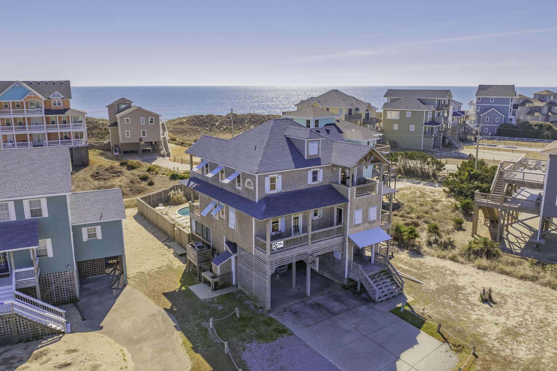 Surf Or Sound Realty 1232 Hatteras Memories Exterior 5