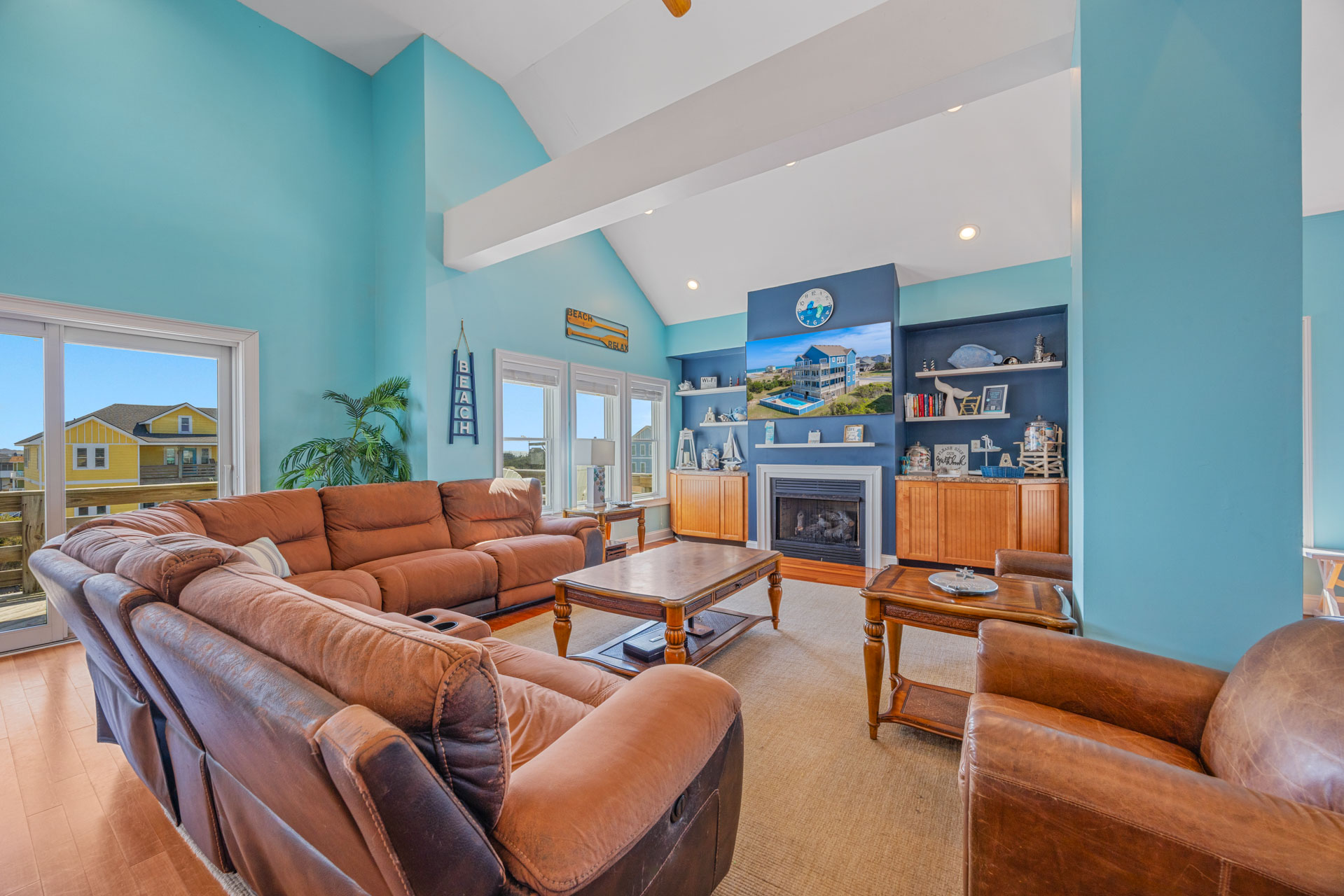 Surf Or Sound Realty 617 Promise Kept Great Room 1