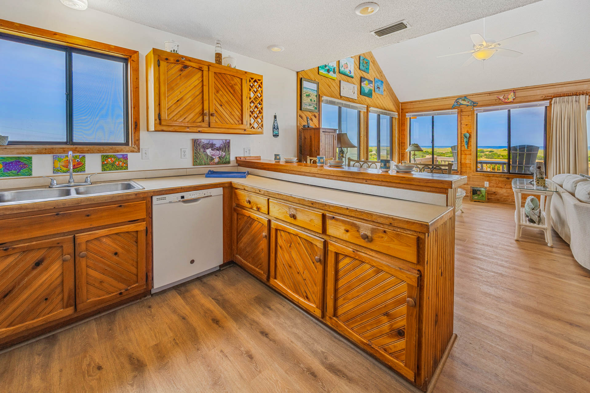 Surf Or Sound Realty 958 Second Wind Avon Kitchen 3