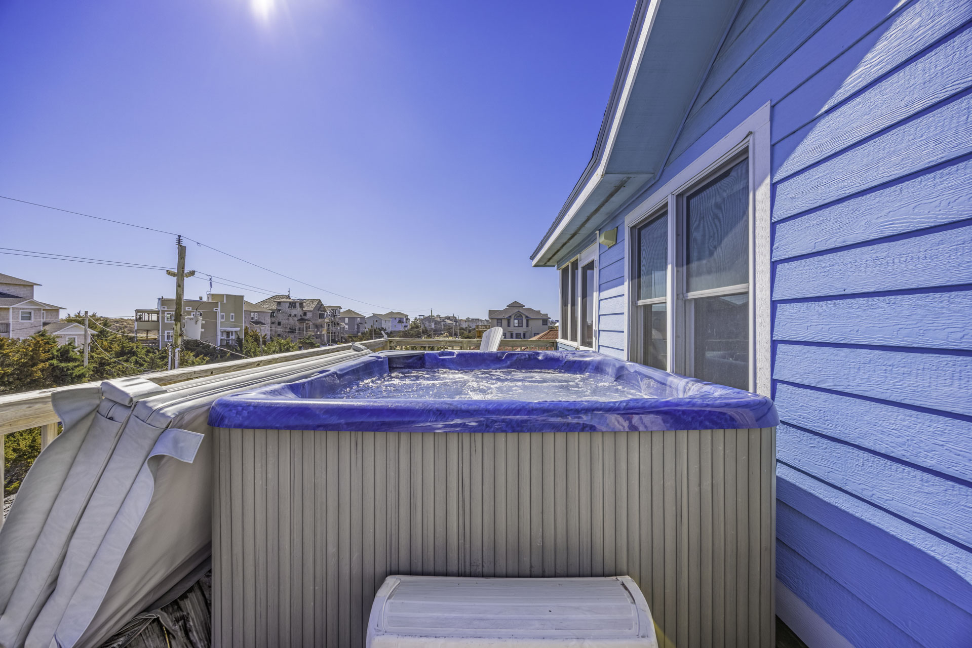 Surf Or Sound Realty 1245 Blue Wahoo Hot Tub