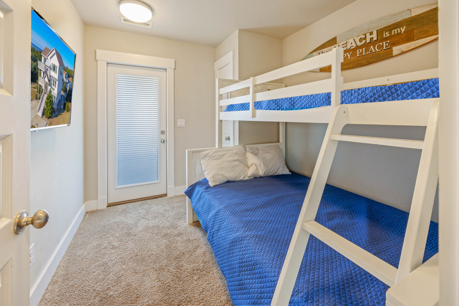 Surf Or Sound Realty 1219 Lunasea Bedroom 5