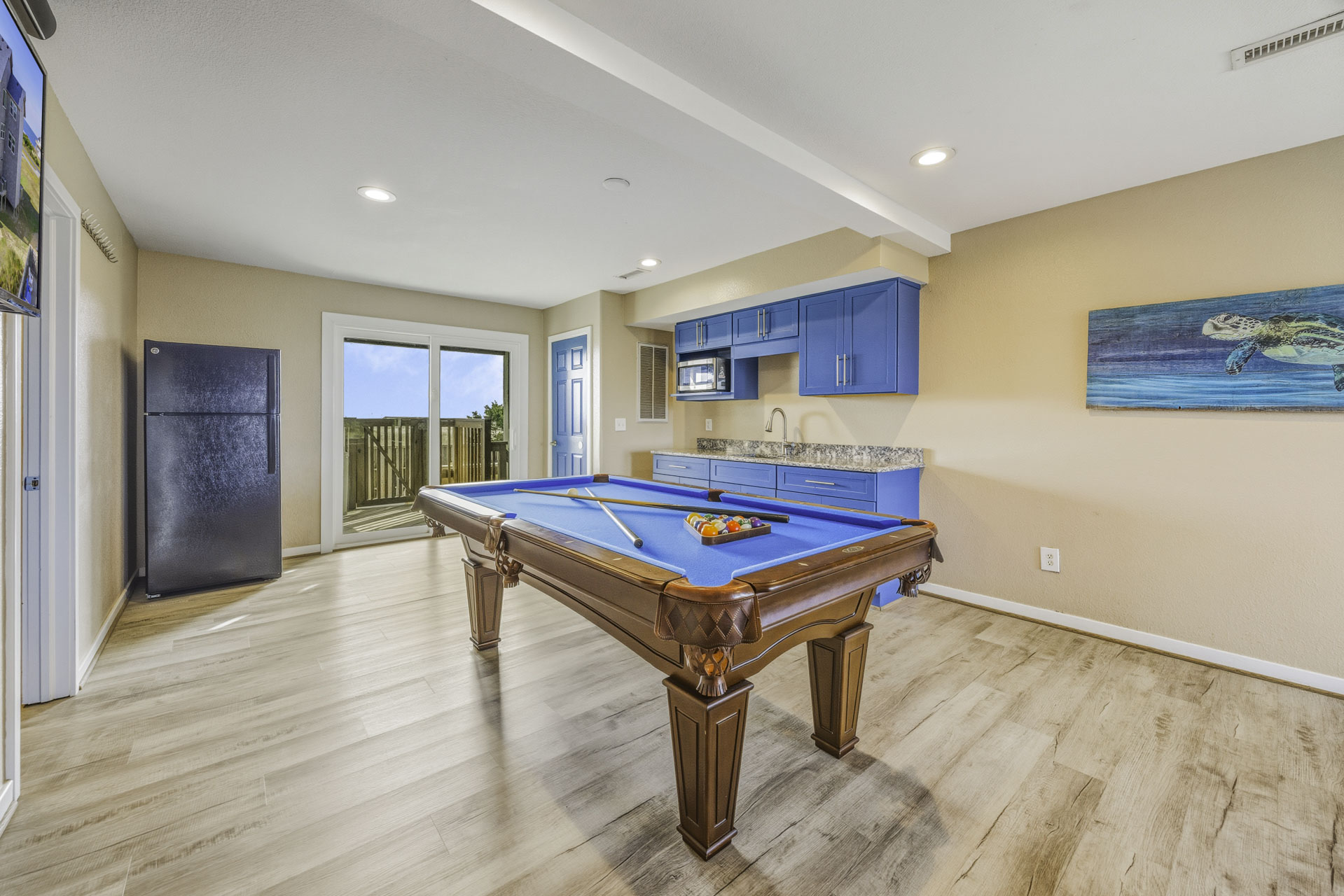 Surf Or Sound Realty 920 Leave Of Absence Game Room 1