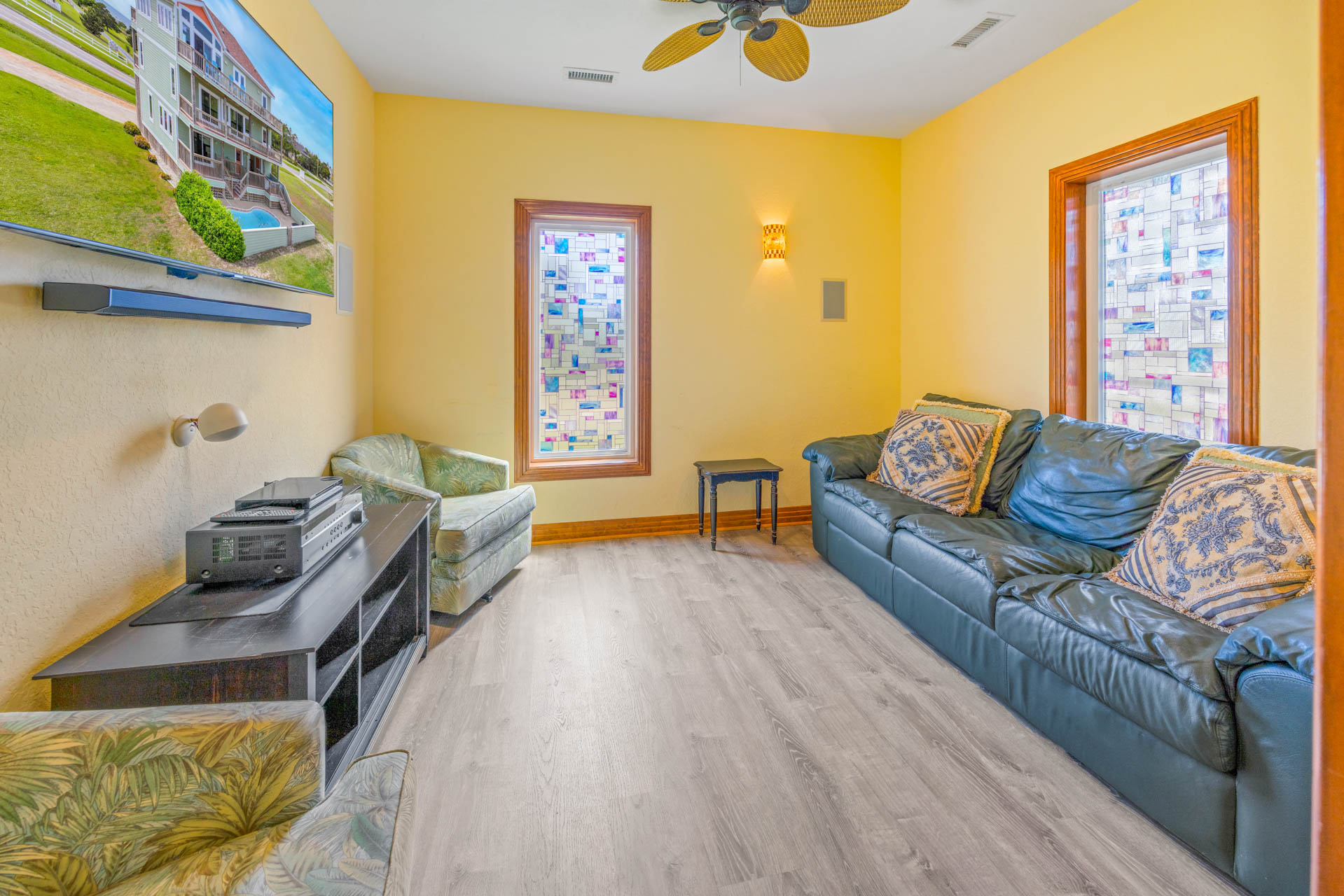 Surf Or Sound Realty 877 The People Sanctuary Media Room