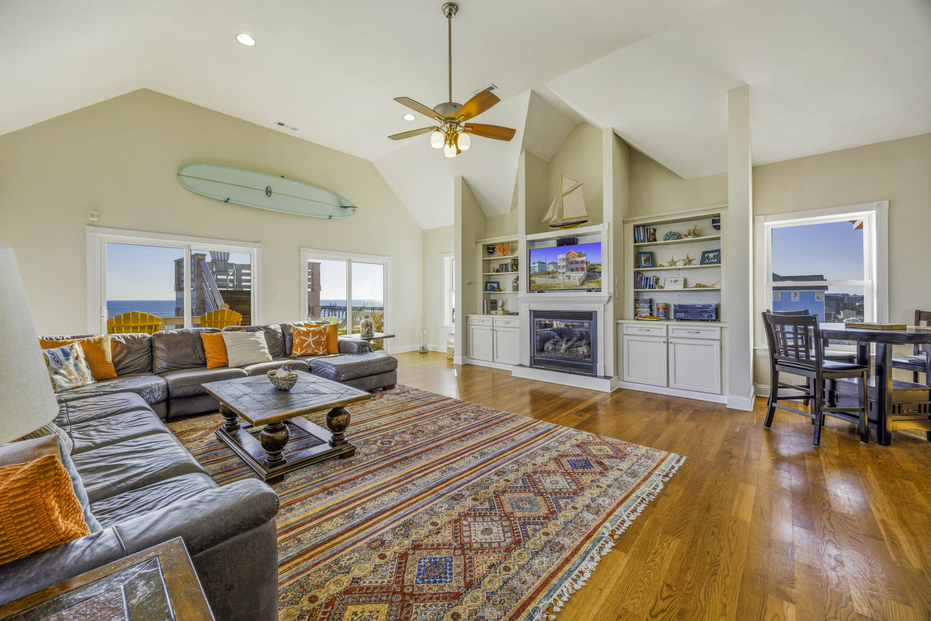 Surf Or Sound Realty 575 Rodanthe Paradise Great Room 1