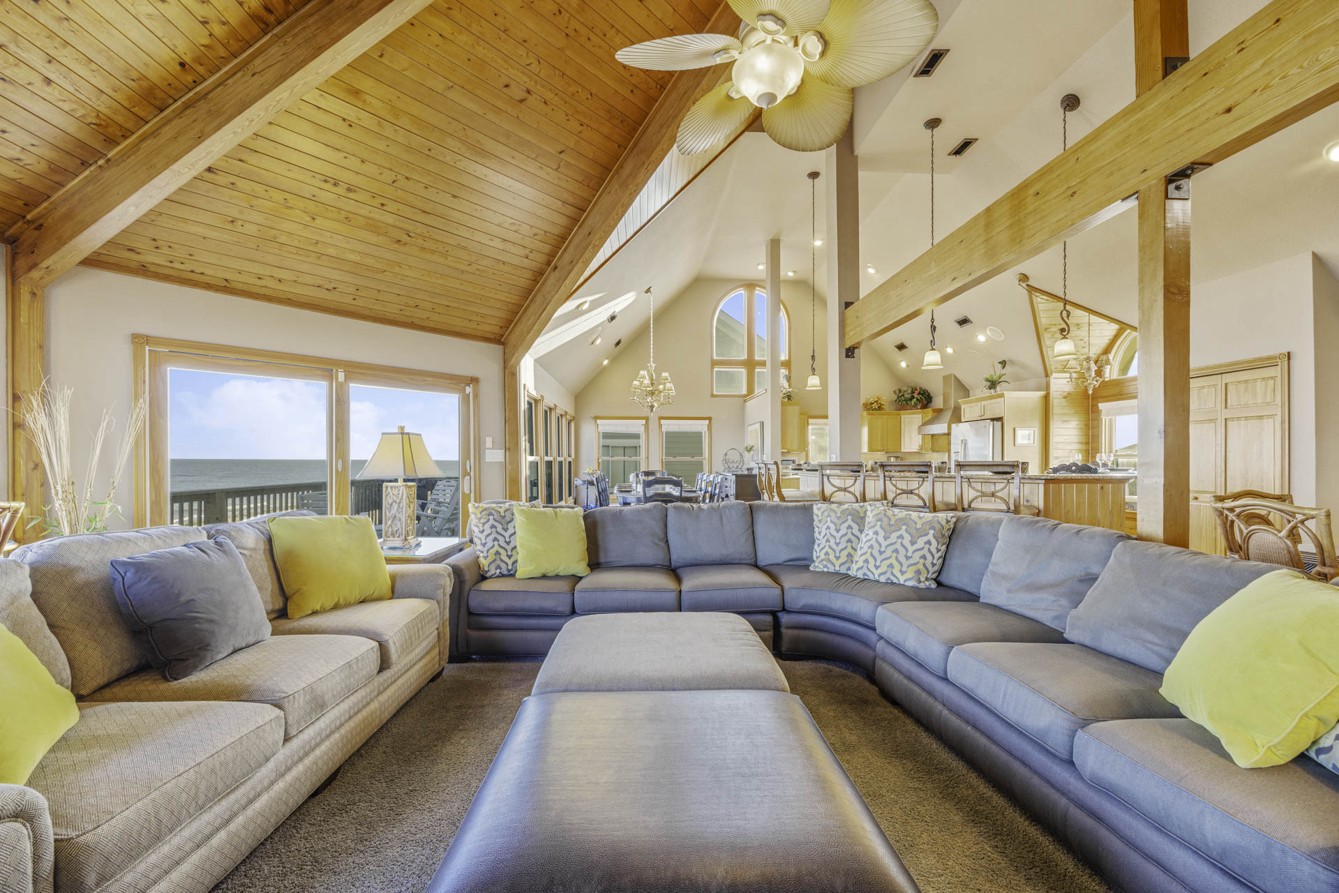 Surf Or Sound Realty 901 Flip Floppin Great Room 6