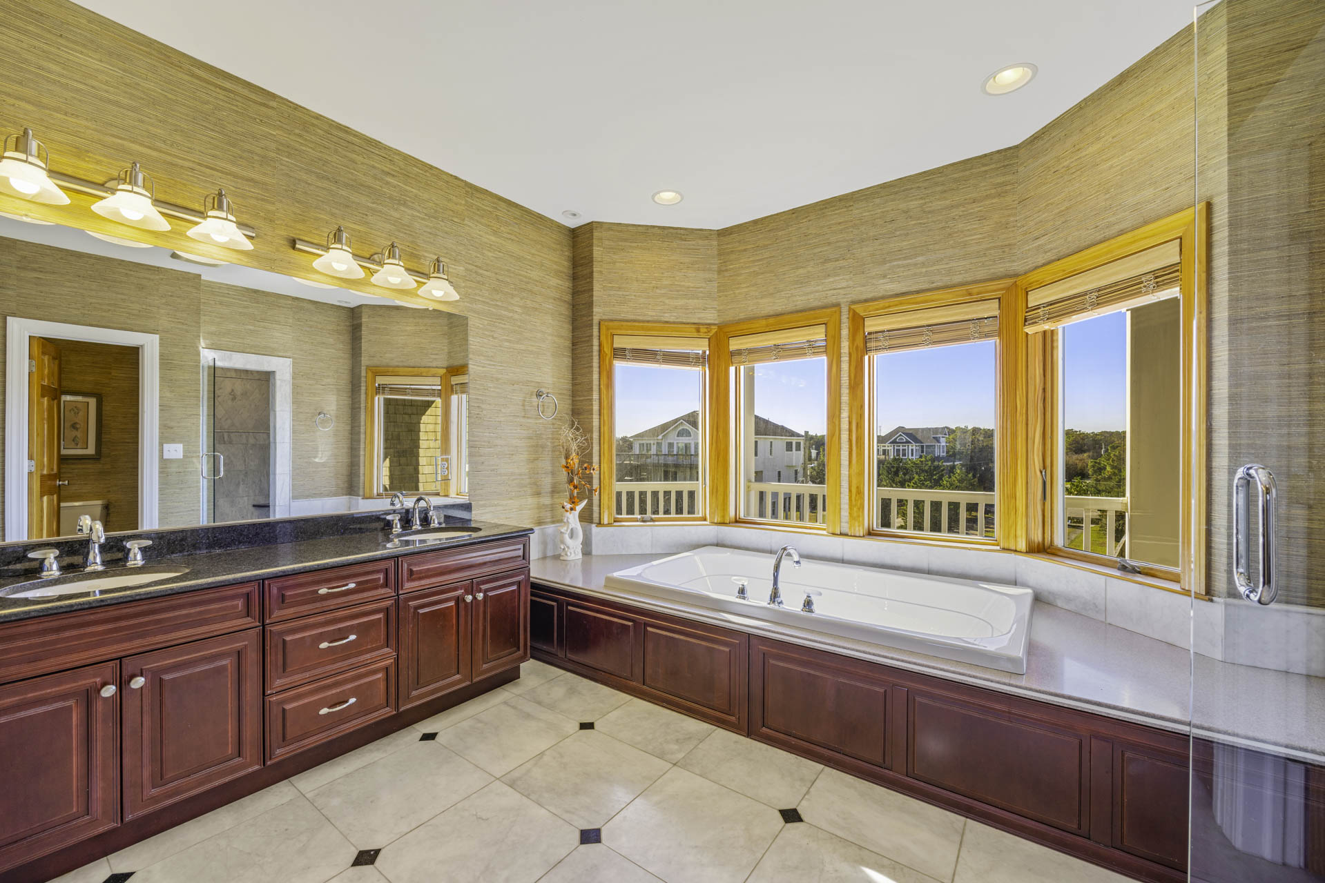 Surf Or Sound Realty 679 Sea Glass Bedroom 1 3